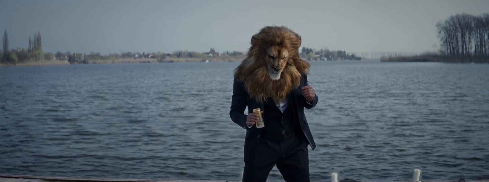 "Urzza" Director´s Cut (2017) —  shot,  lighting