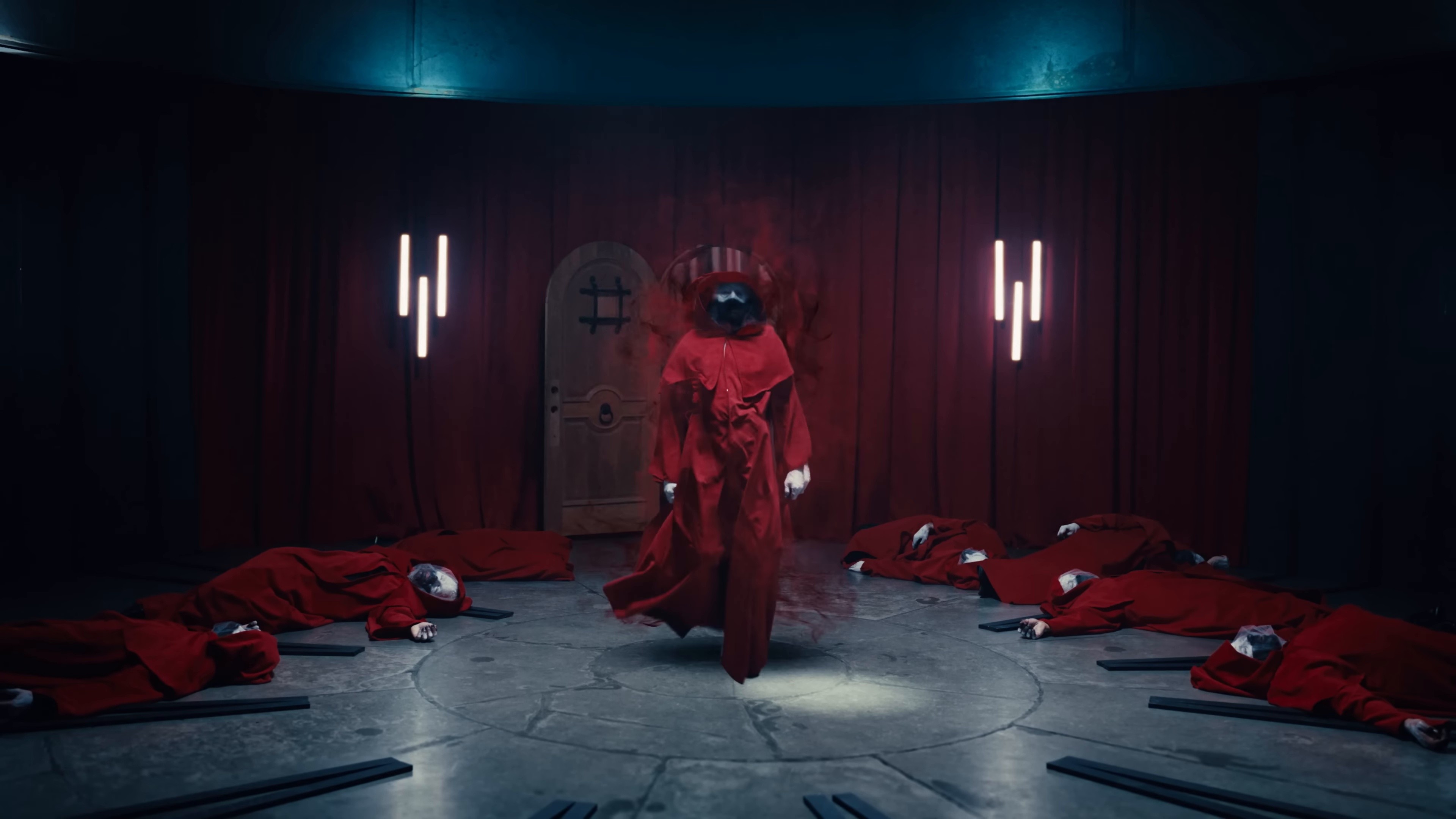 The Contract (2025) —  shot,  lighting