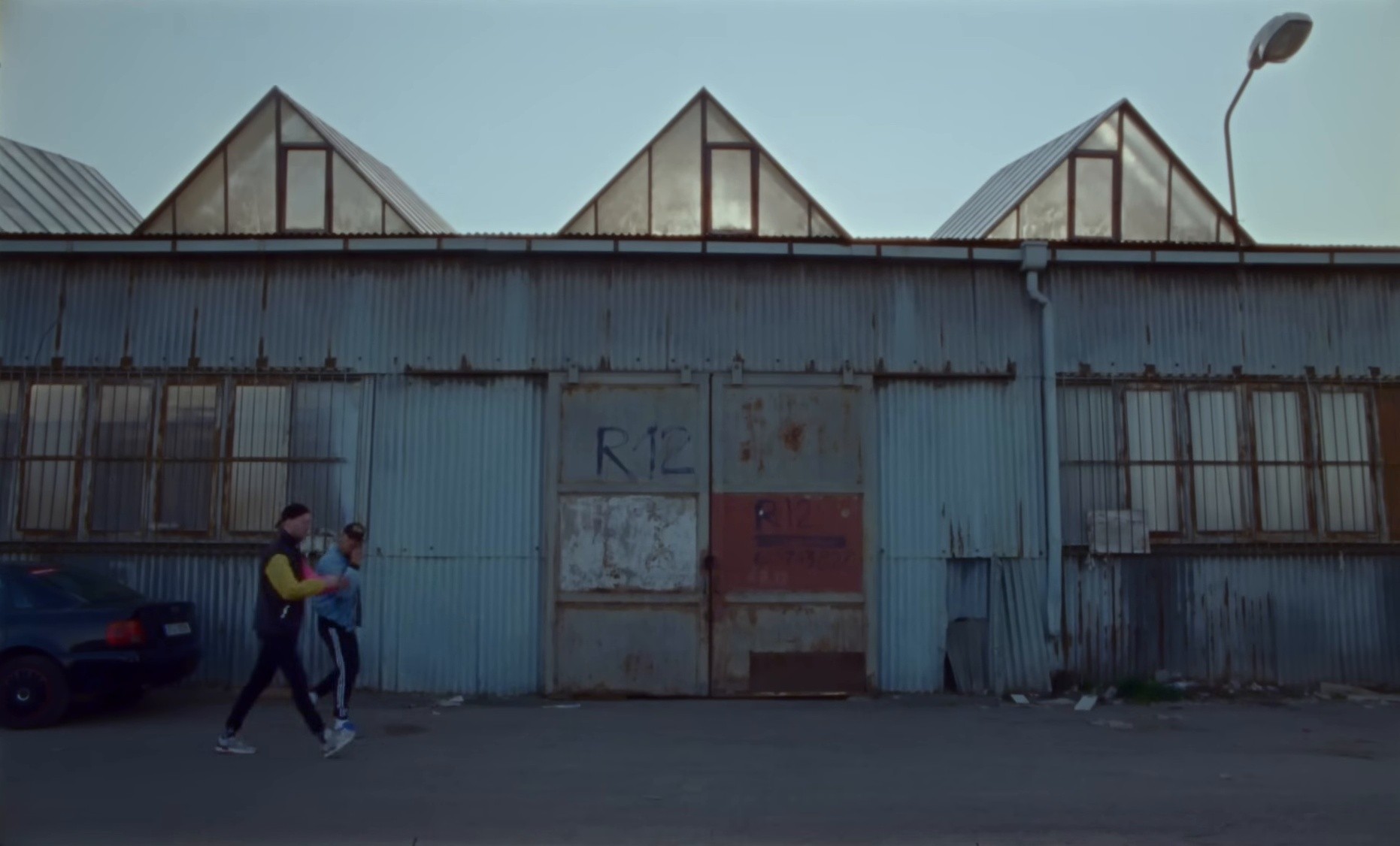 GO GO GO (2019) —  shot,  lighting