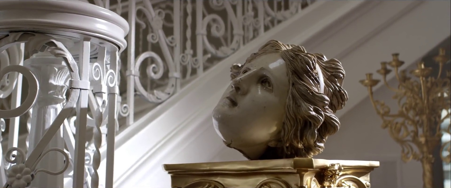 Money Dance  (2015) —  shot,  lighting