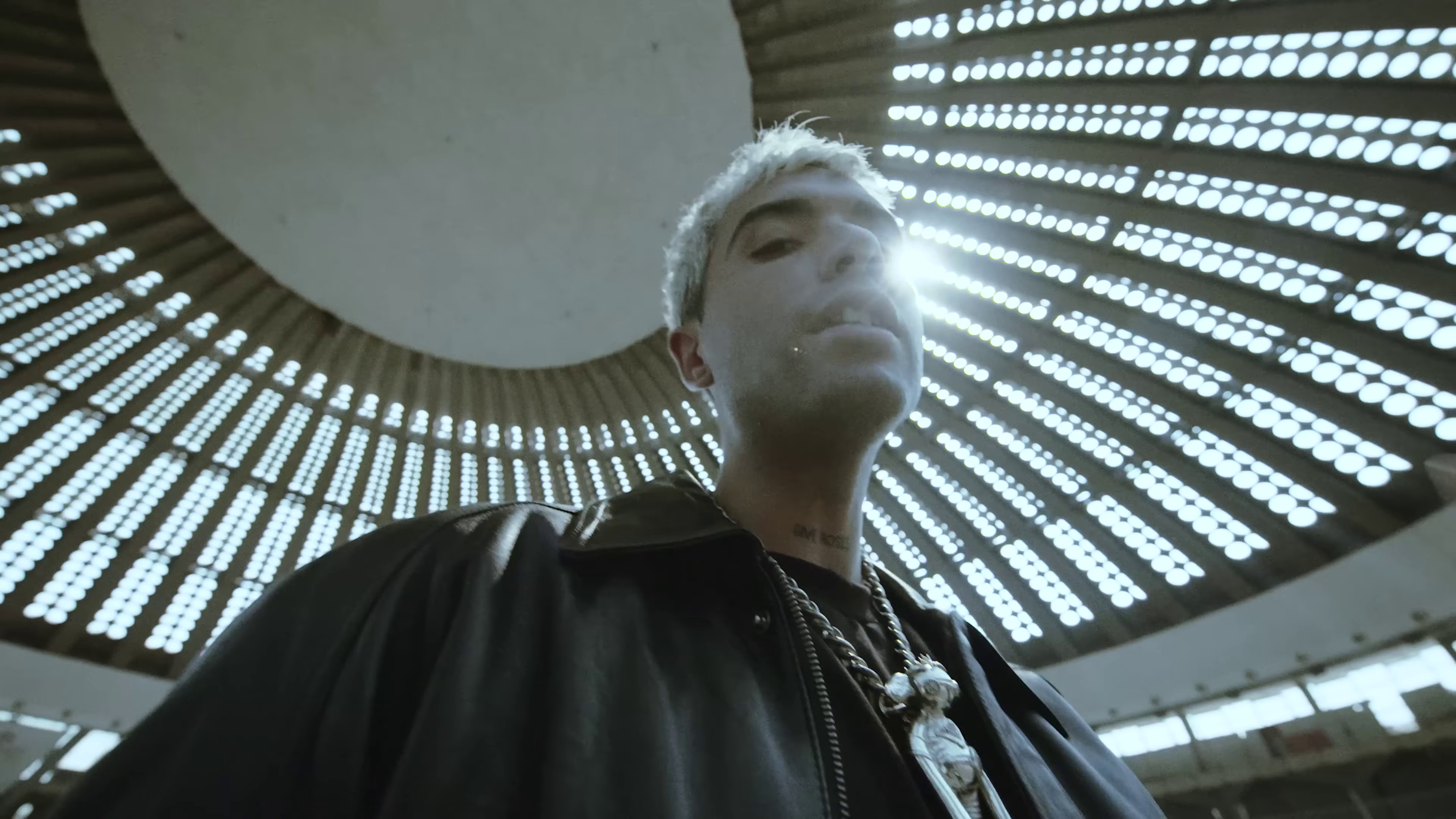 Hate Me Now (2023) —  shot,  lighting