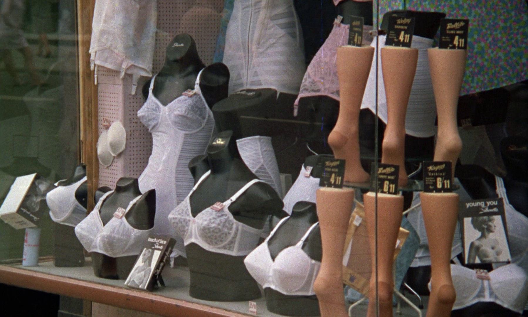 If.... (1969) —  shot,  lighting