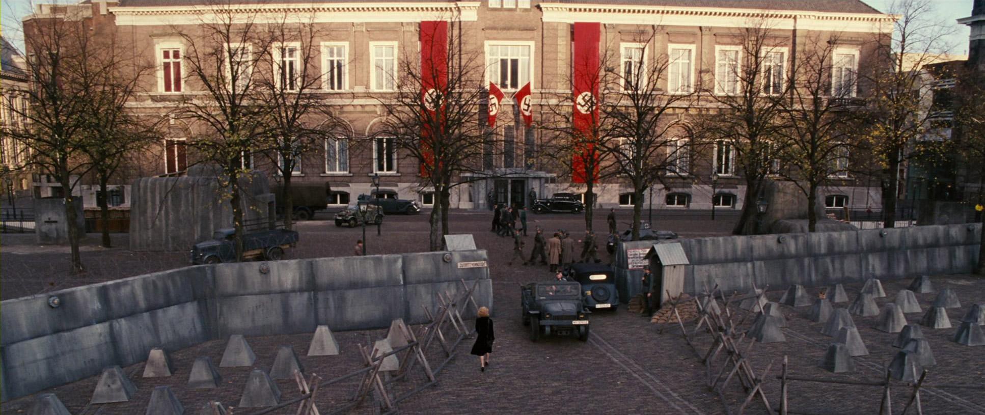 Black Book (2006) —  shot,  lighting