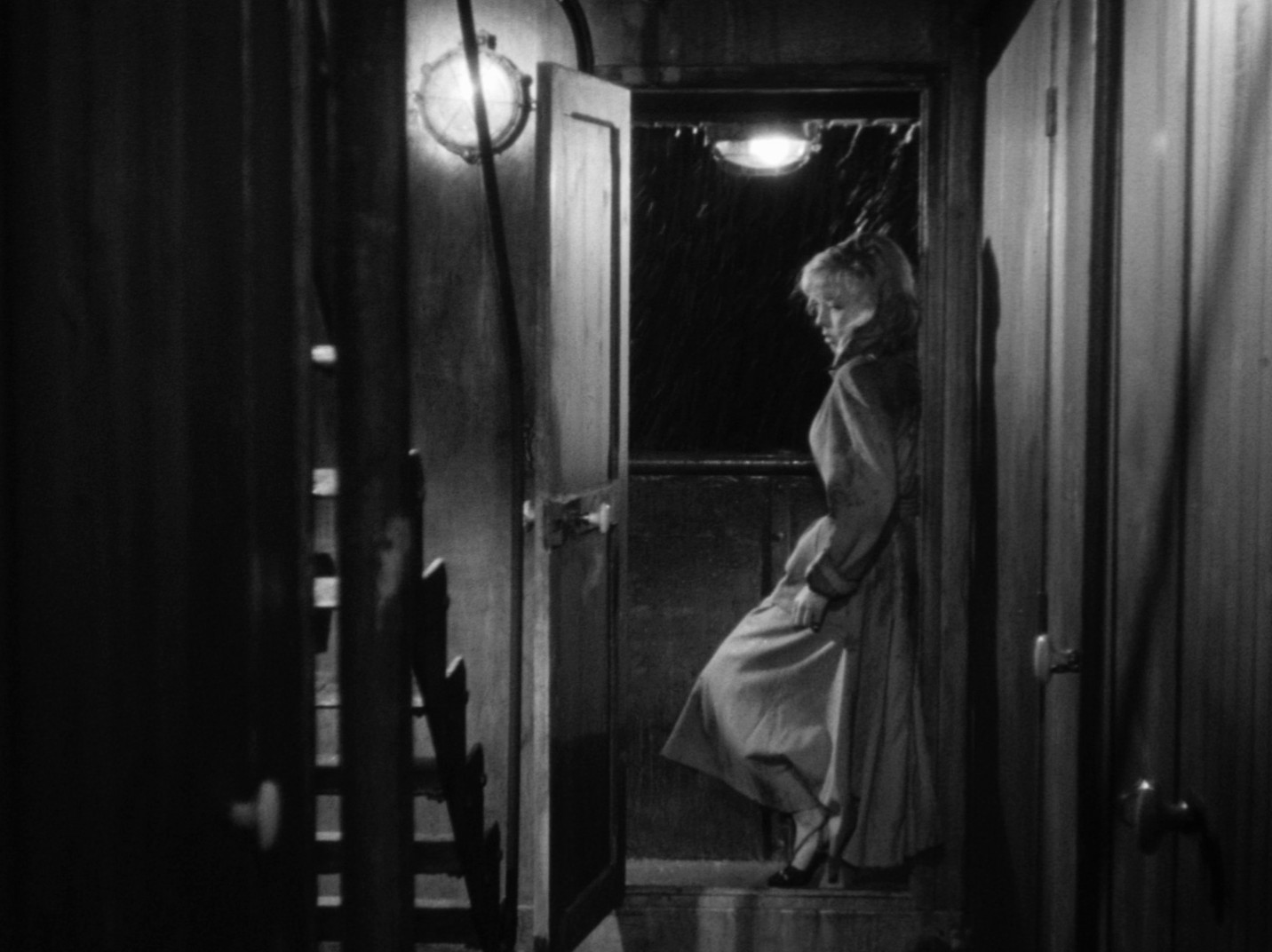 Manon (1949) —  shot,  lighting