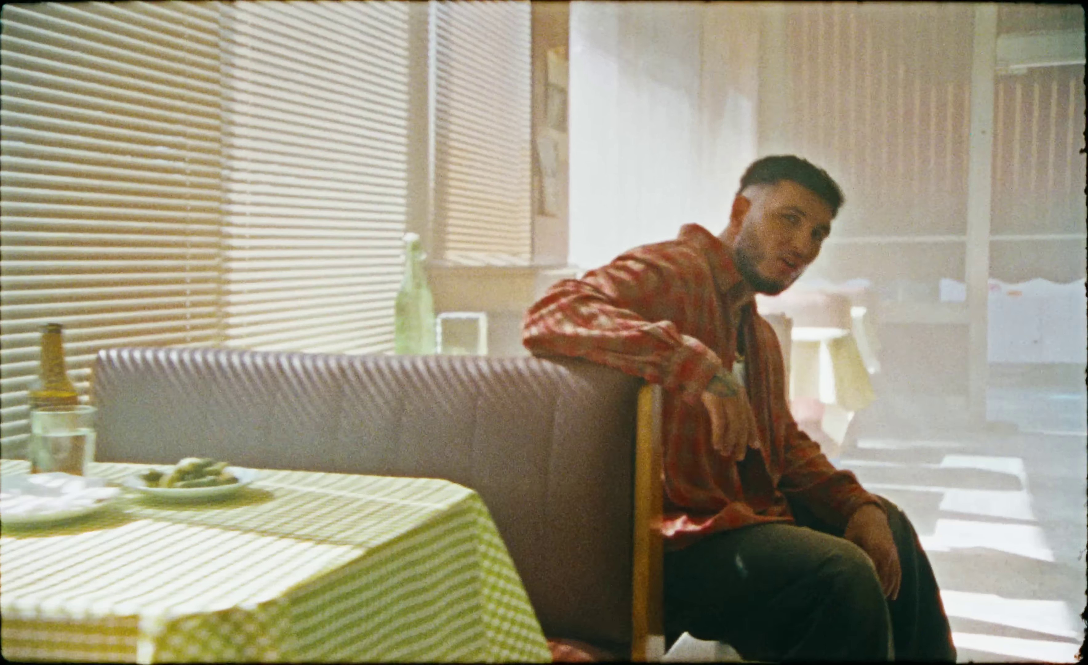 Falsos Recuerdos (2024) —  shot,  lighting