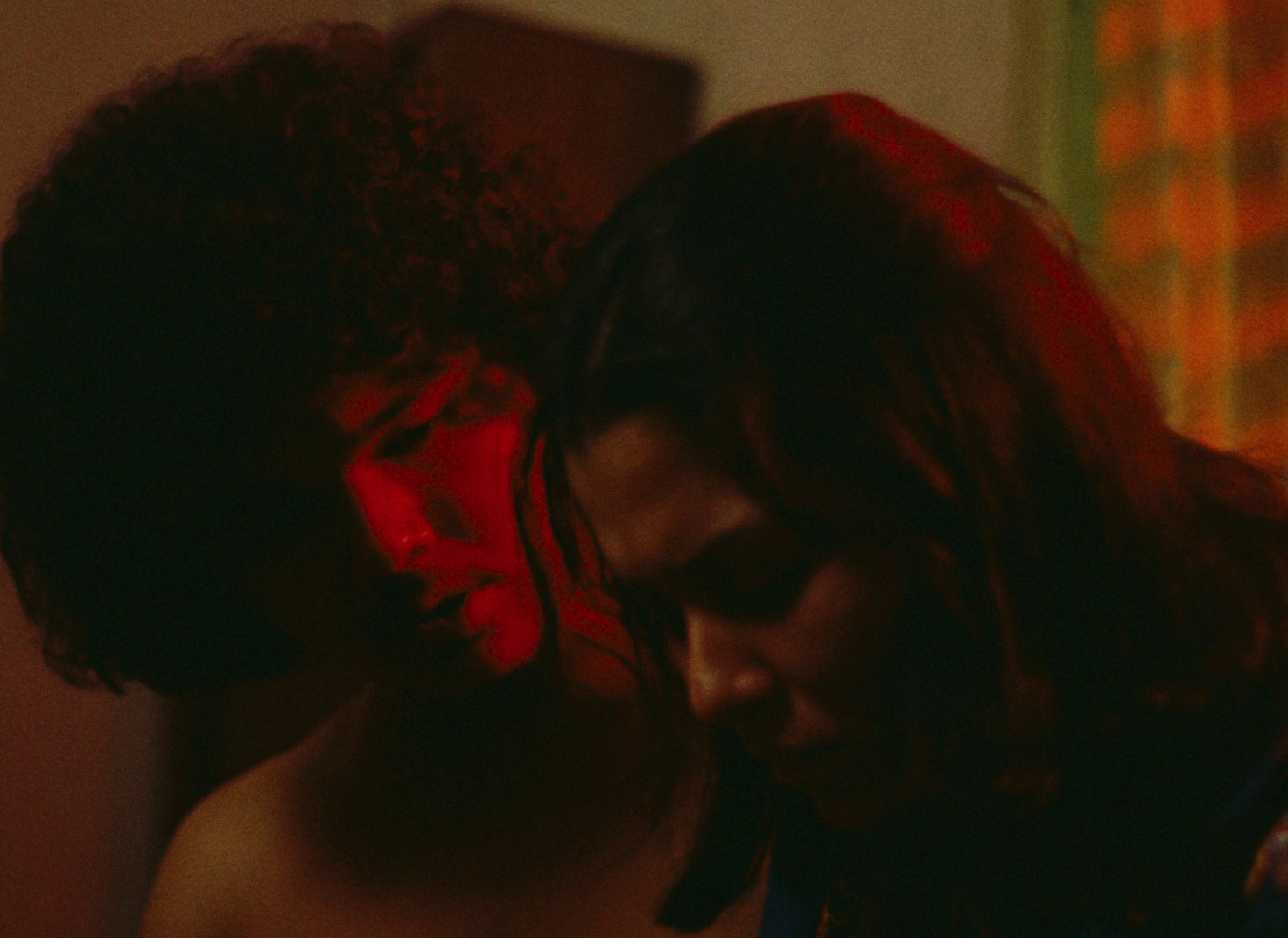 Insiang (1976) —  shot,  lighting