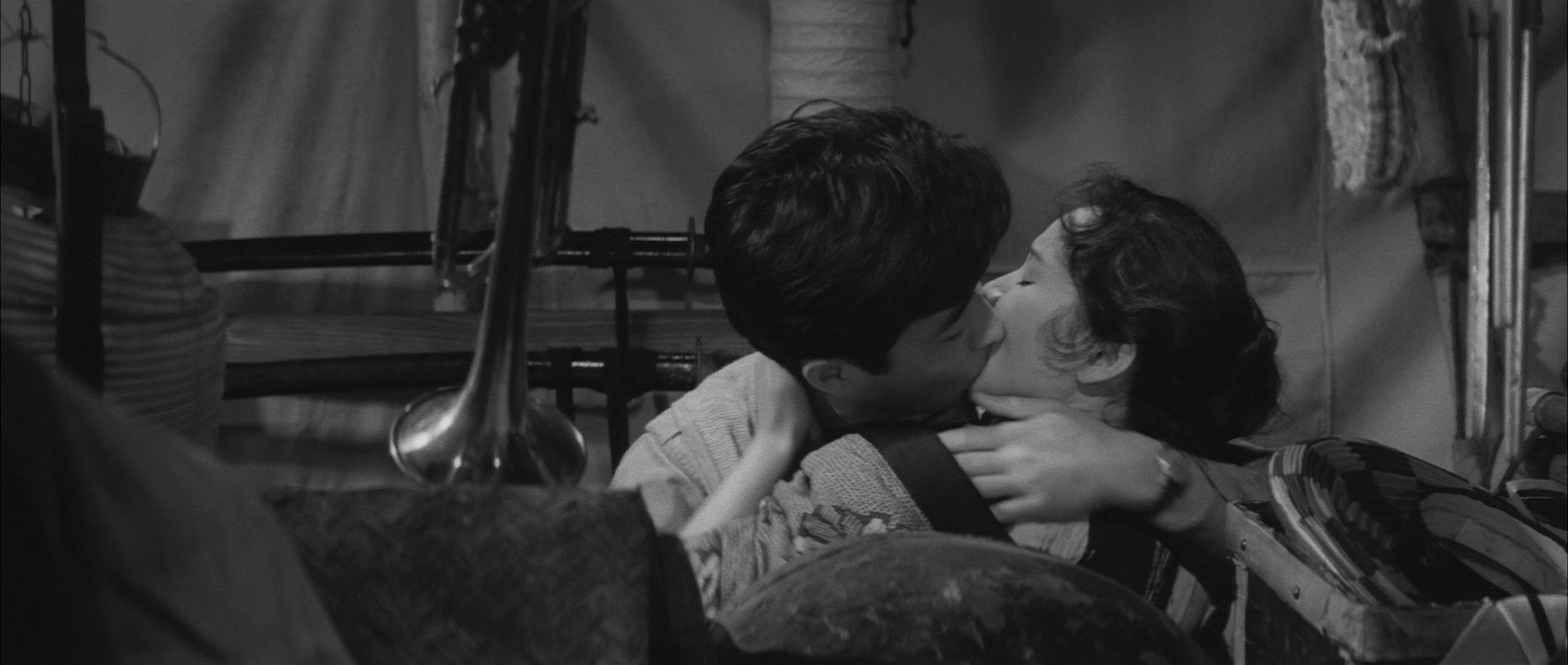 Nusumareta yokujô (1958) —  shot,  lighting