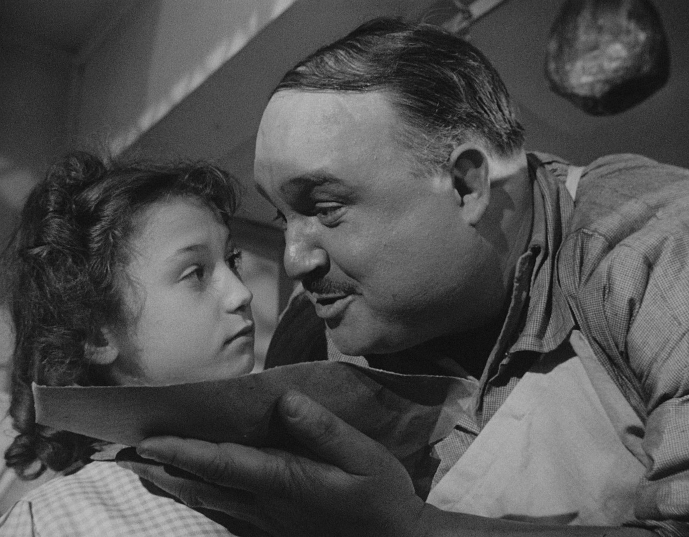 Panique (1947) —  shot,  lighting