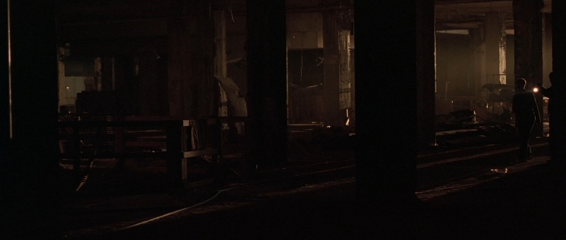 Hollow Man II (2006) —  shot,  lighting