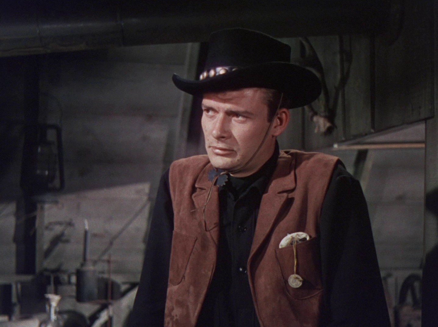 High Vermilion (1951) —  shot,  lighting