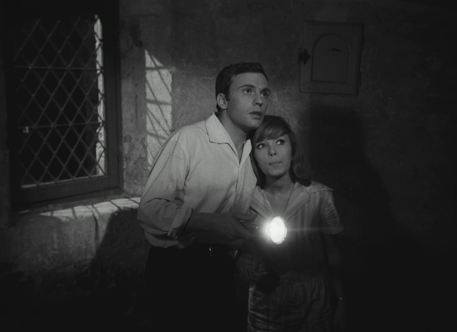 Spotlight on a Murderer (1961) —  shot,  lighting