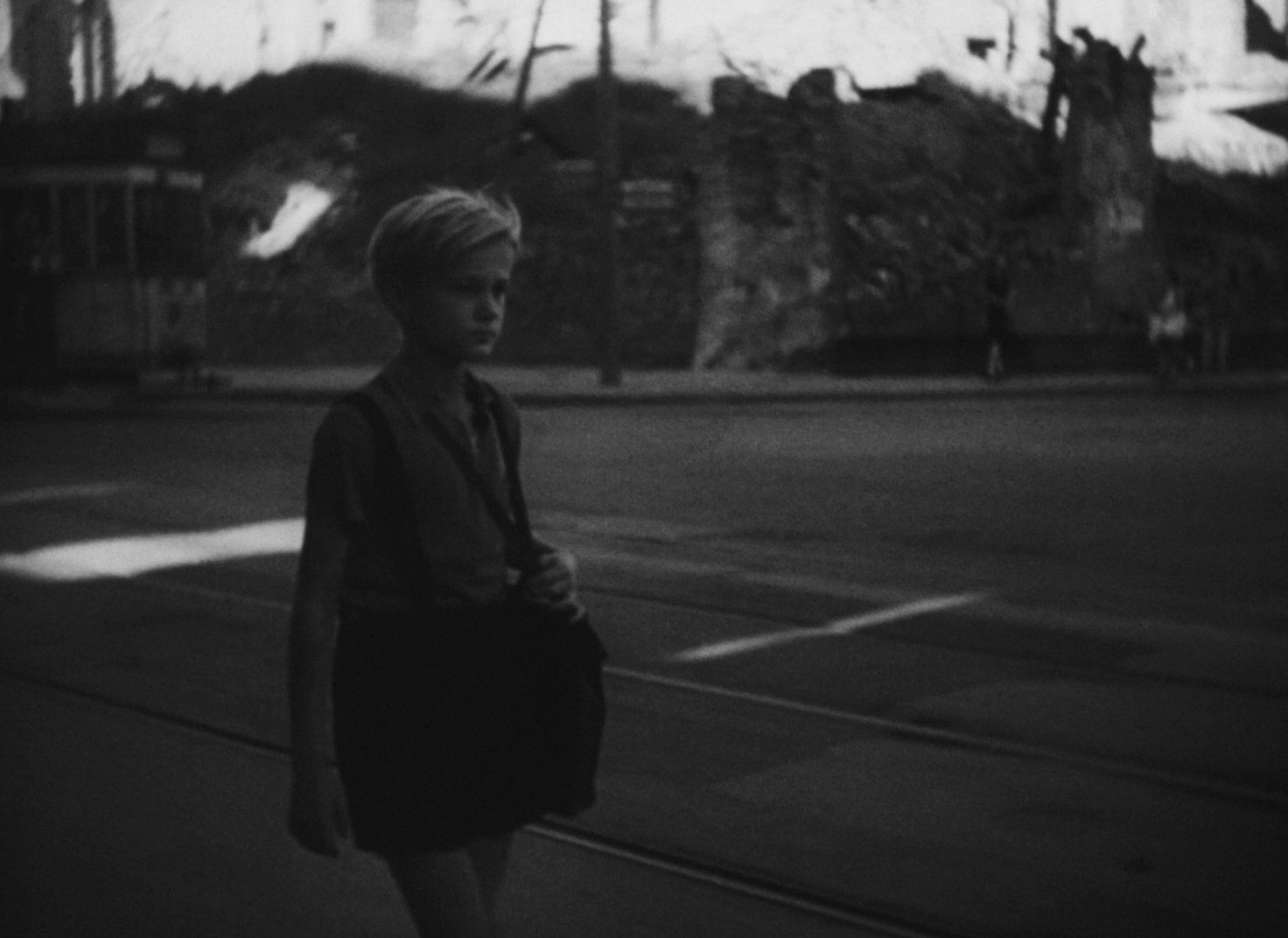Germany Year Zero (1948) —  shot,  lighting