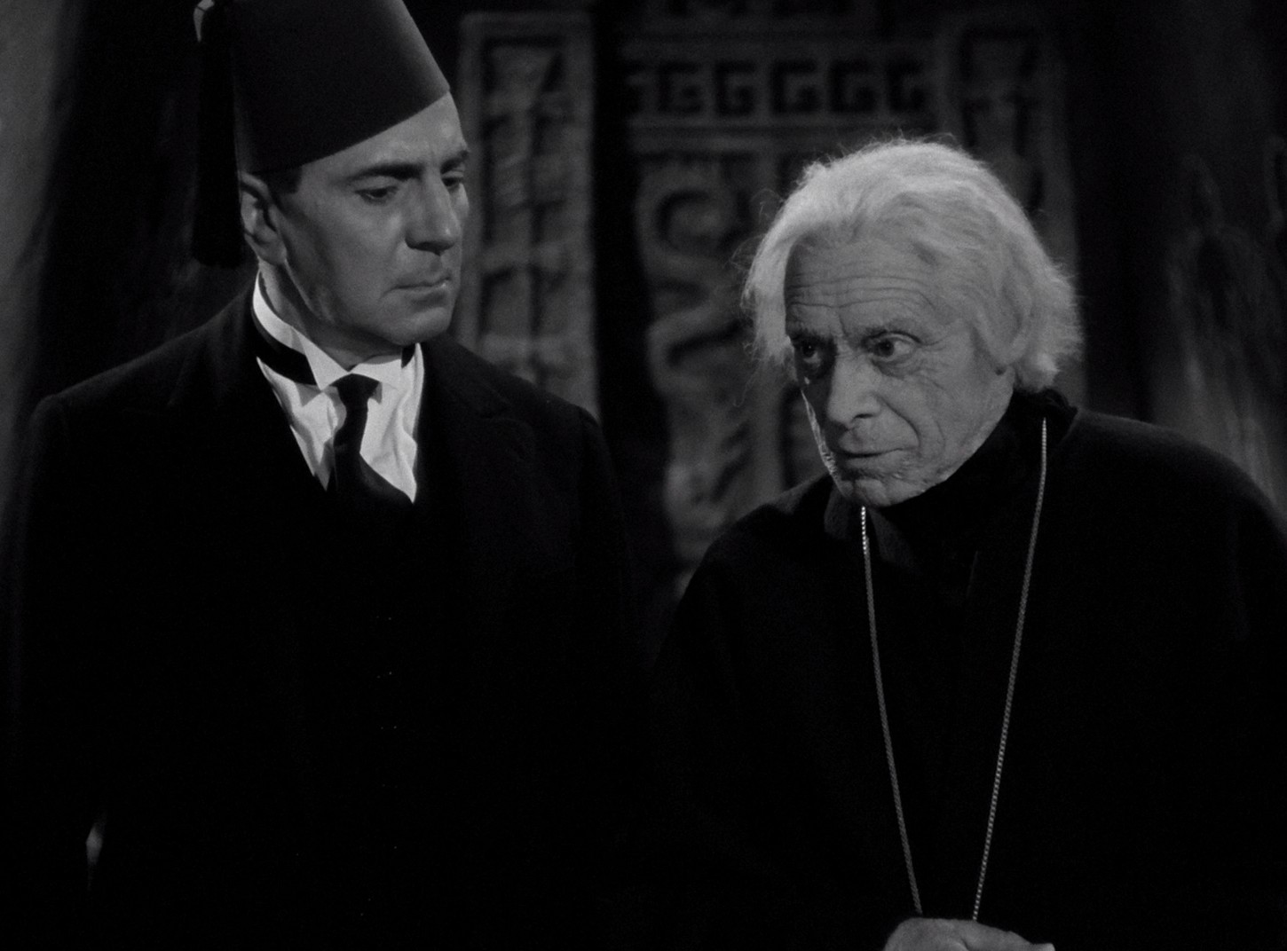 The Mummy's Hand (1940) —  shot,  lighting