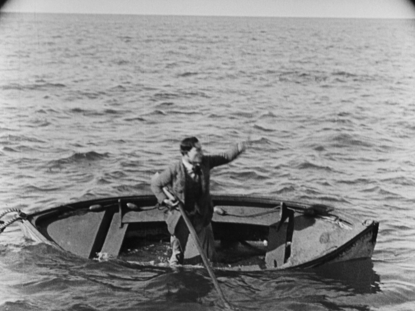 The Navigator (1924) —  shot,  lighting