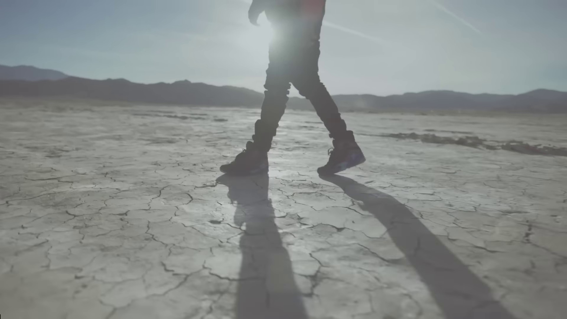 Playa Part. II (2023) —  shot,  lighting