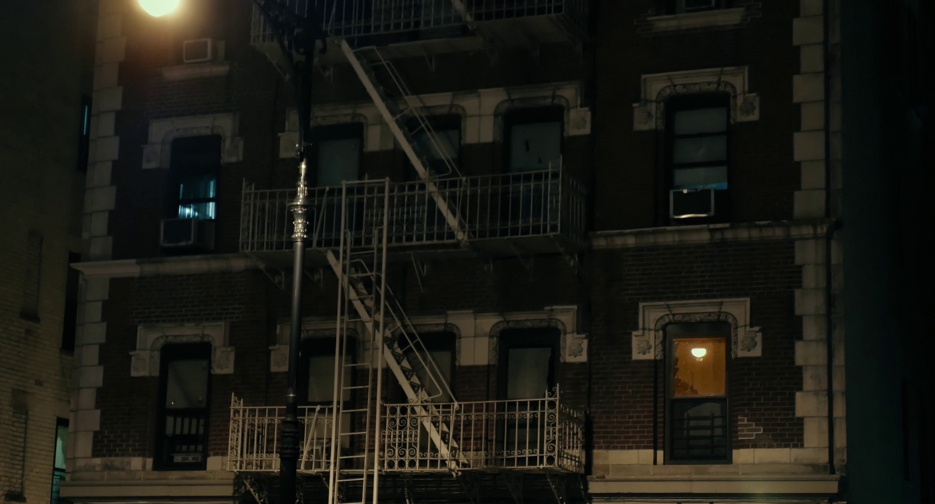 The Invitation (2022) —  shot,  lighting