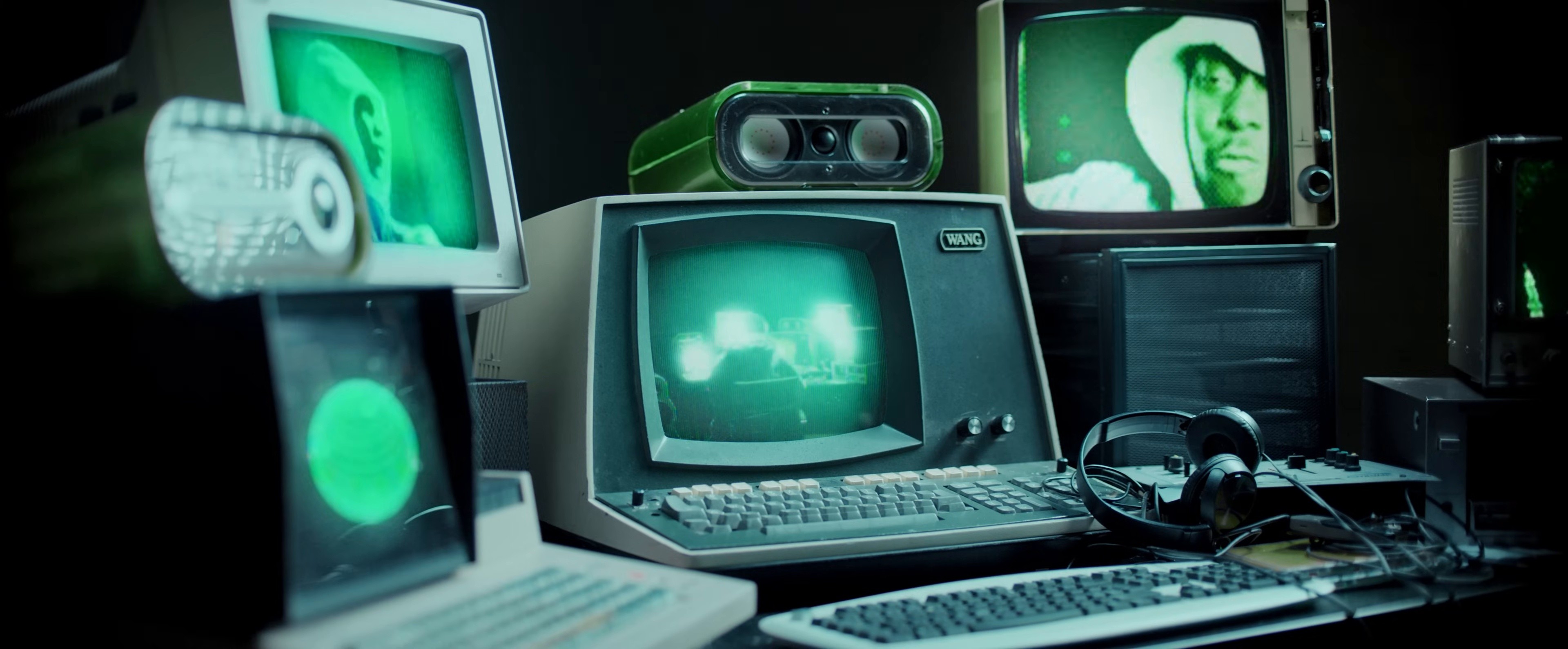 Co-sign (2024) —  shot,  lighting