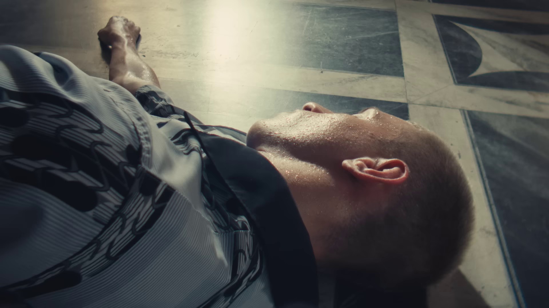 Why Do We Shake In The Cold? (2020) —  shot,  lighting