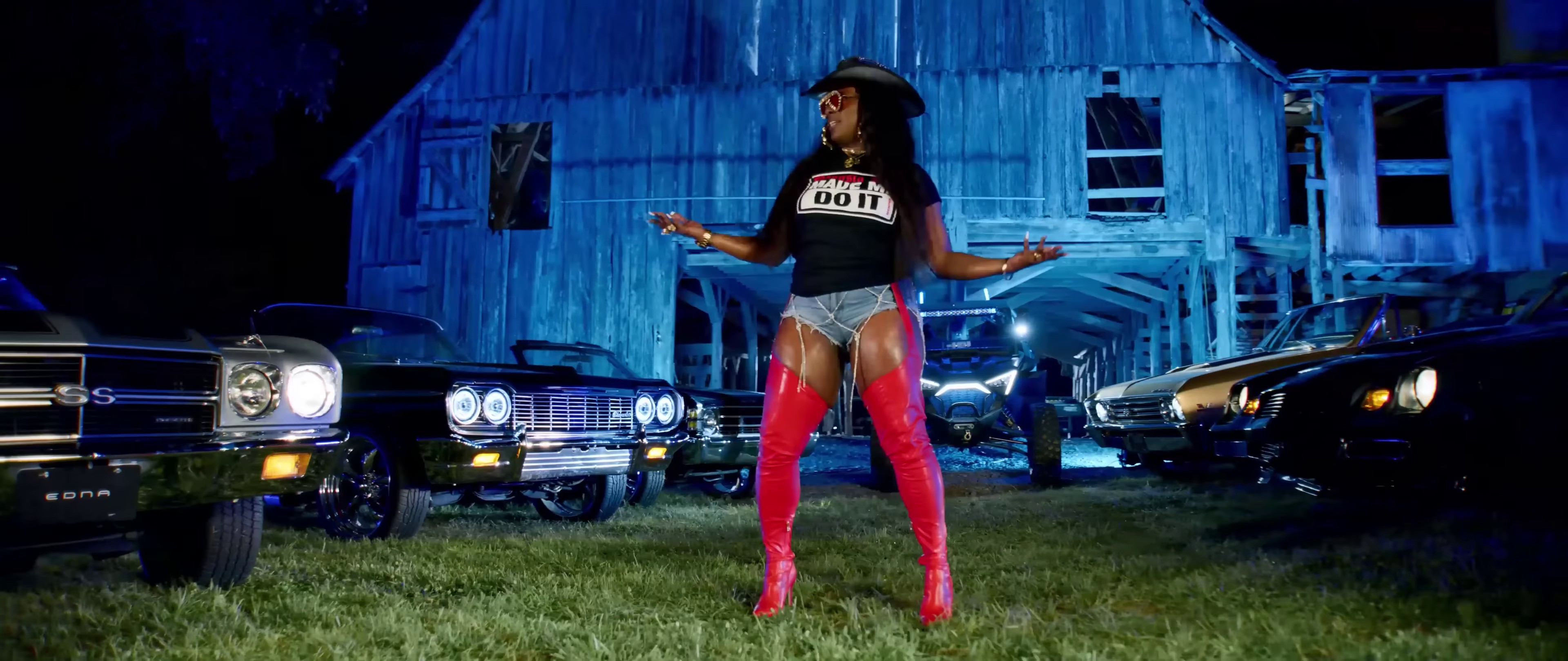 Big Momma (2022) —  shot,  lighting