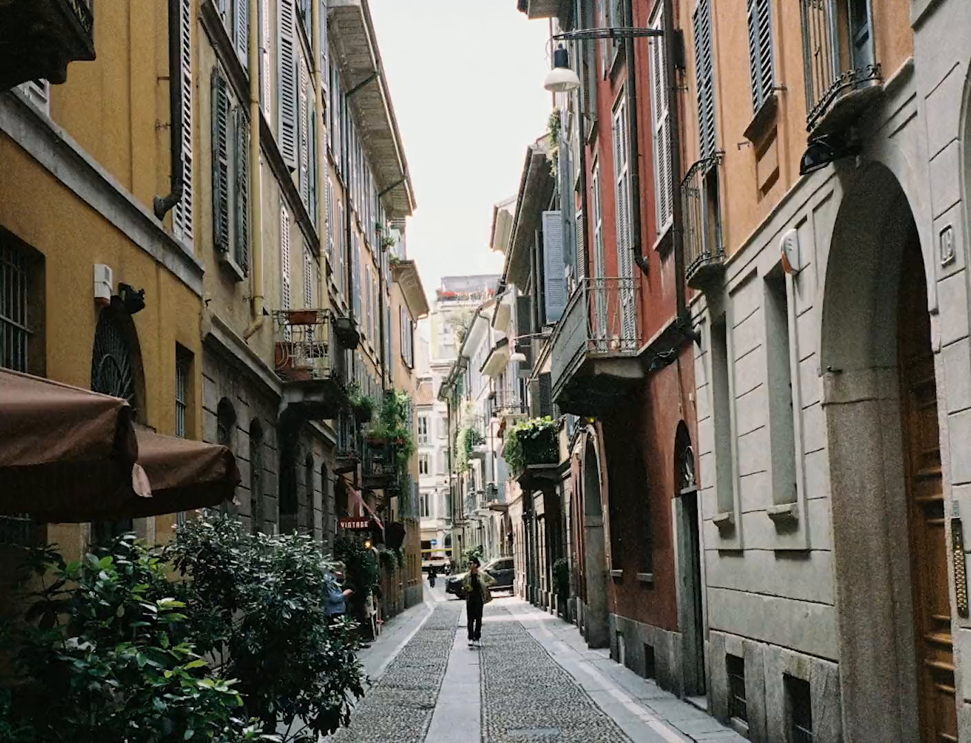 GUCCI x GHALI - MEN SS25 - SHOW TEASER (2024) —  shot,  lighting