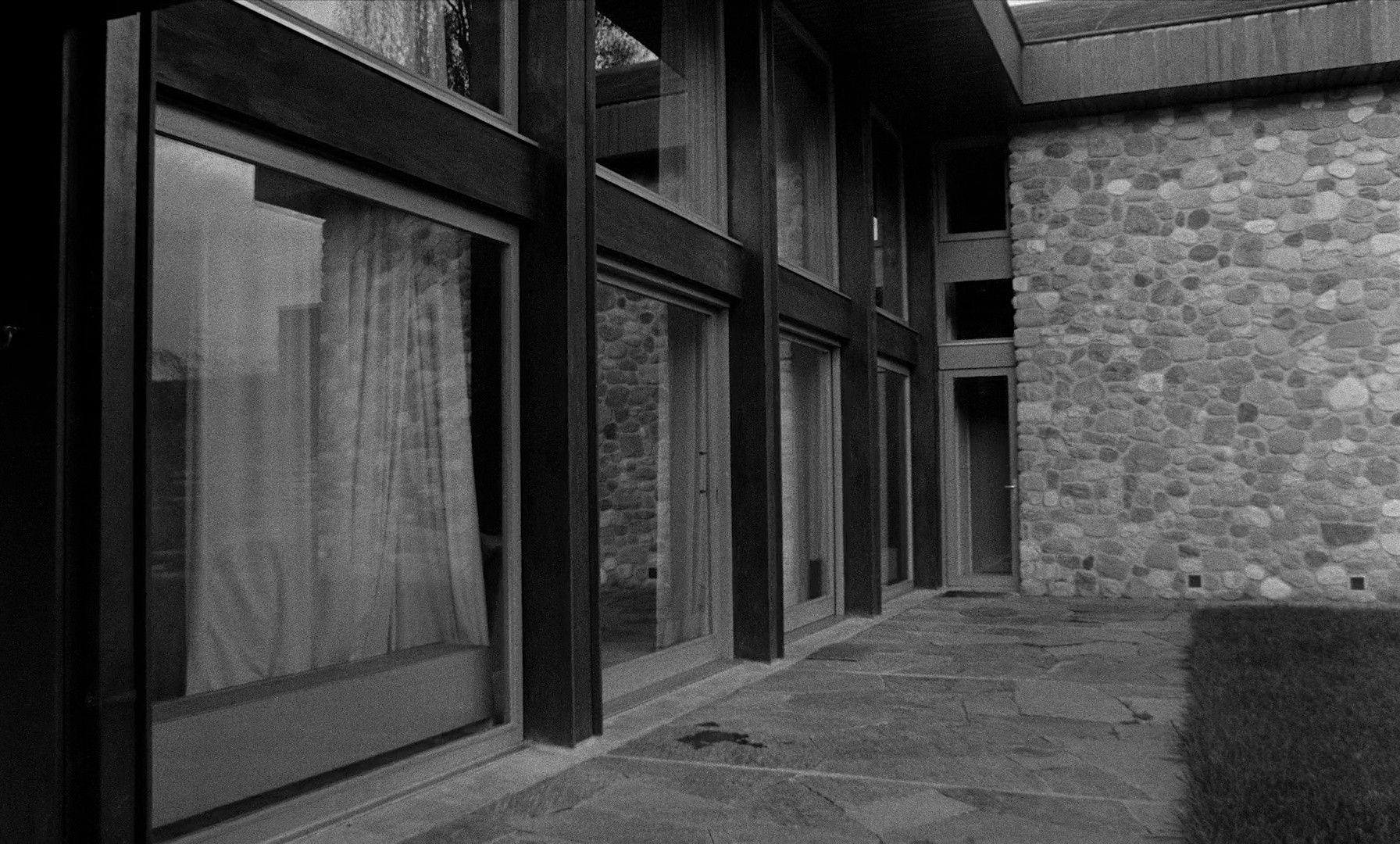 The Unknown Man of Shandigor (1968) —  shot,  lighting