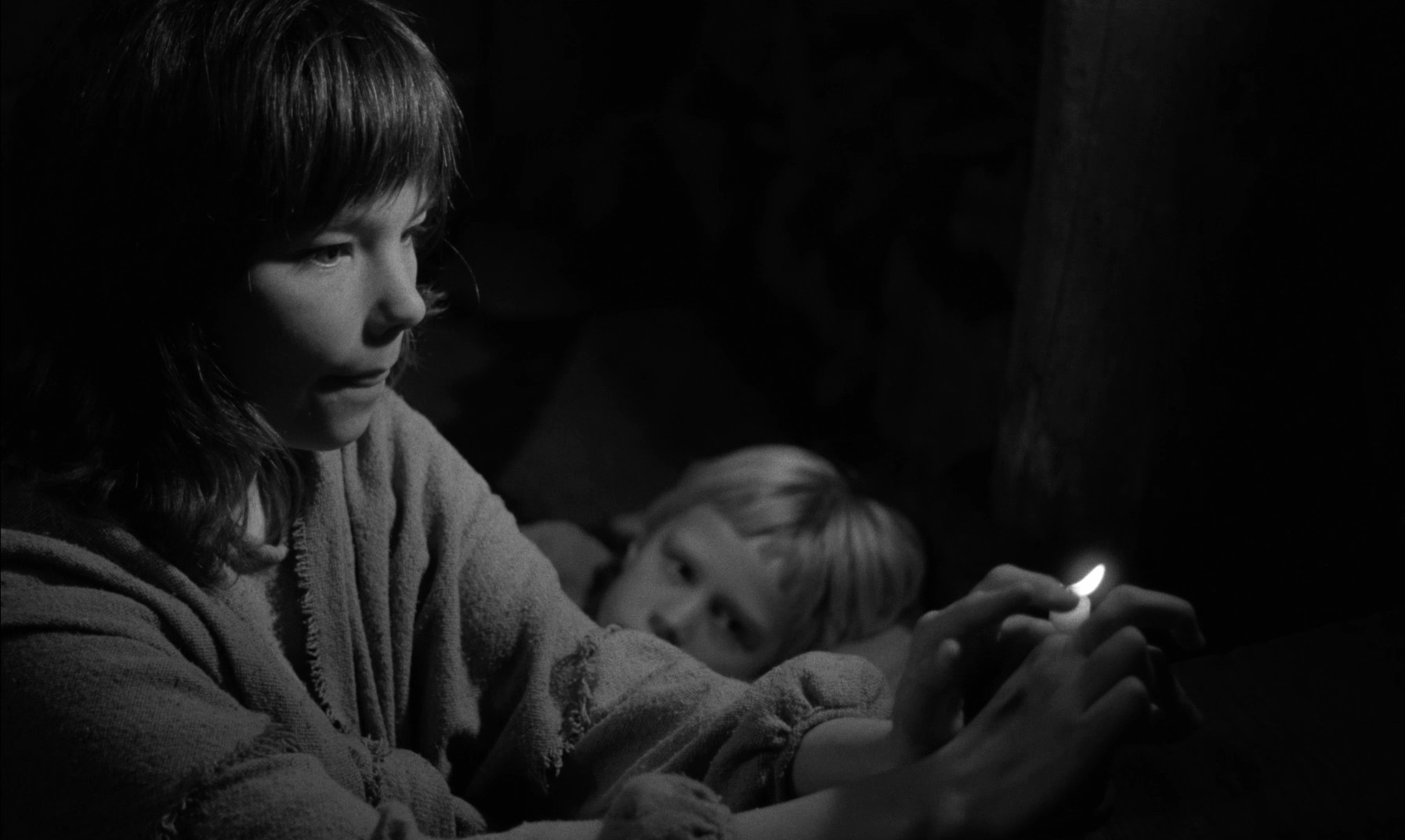 The Juniper Tree (1990) —  shot,  lighting