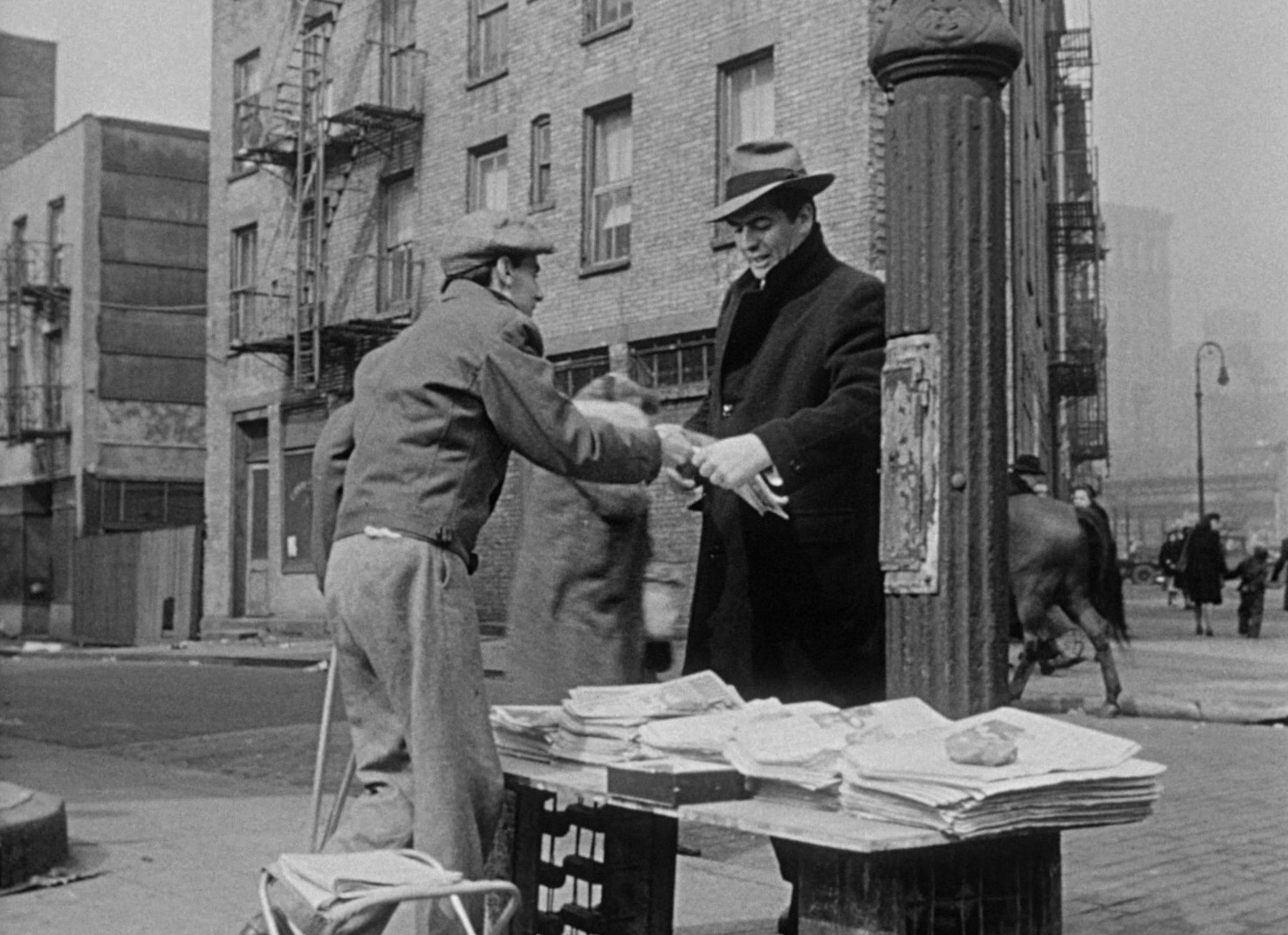 Cry of the City (1948) —  shot,  lighting
