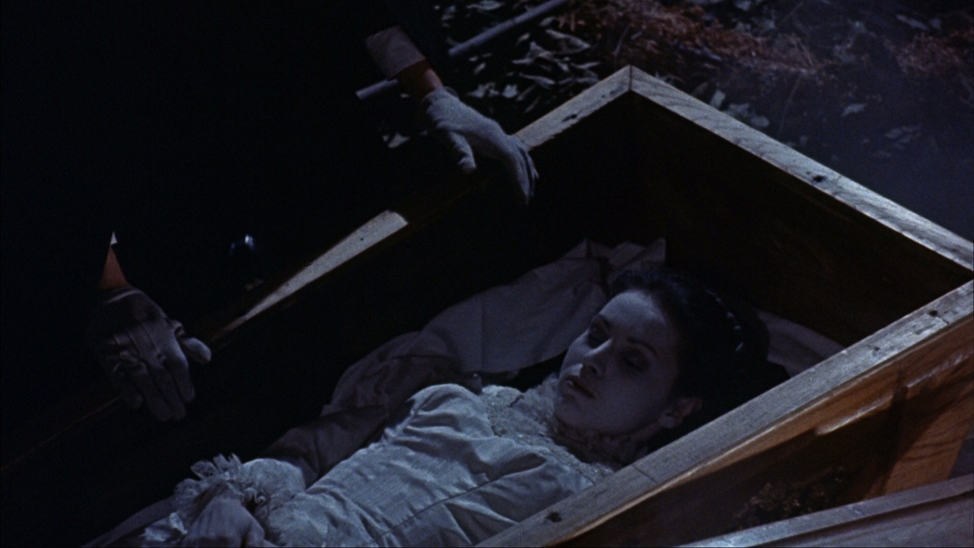 The Horrible Dr. Hichcock (1962) —  shot,  lighting