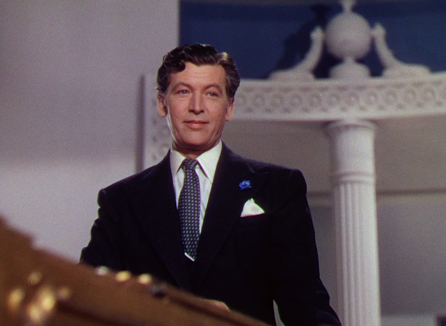 Concerto (1946) —  shot,  lighting