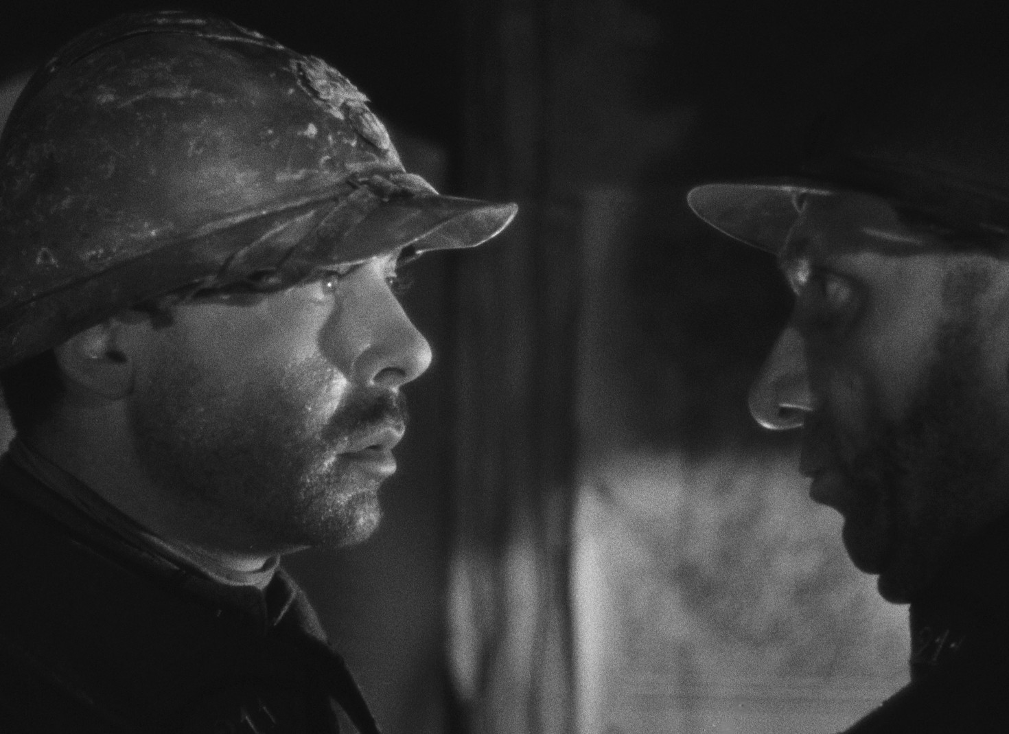 Four Flights to Love (1940) —  shot,  lighting