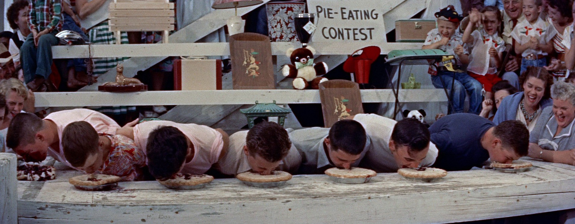 Picnic (1956) —  shot,  lighting