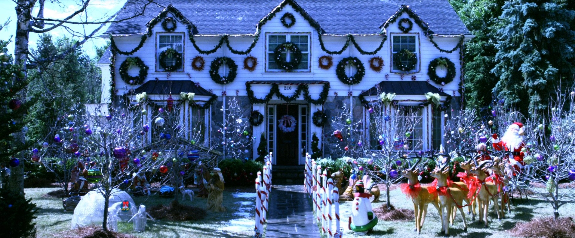 A Very Harold & Kumar Christmas (2011) —  shot,  lighting