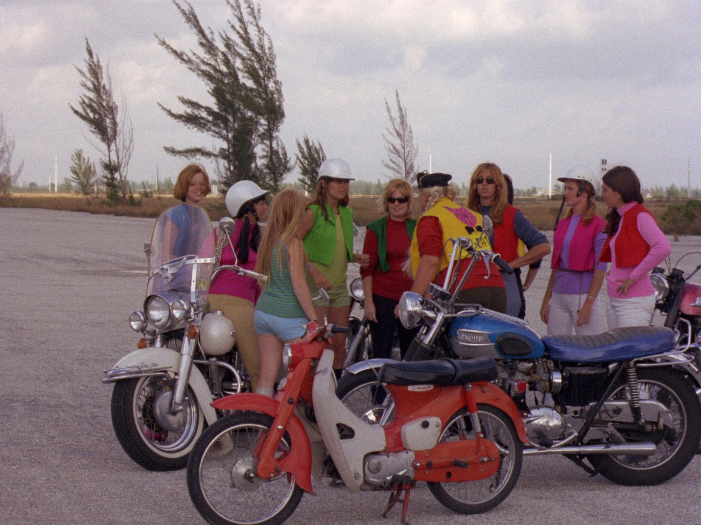 She-Devils on Wheels (1968) —  shot,  lighting