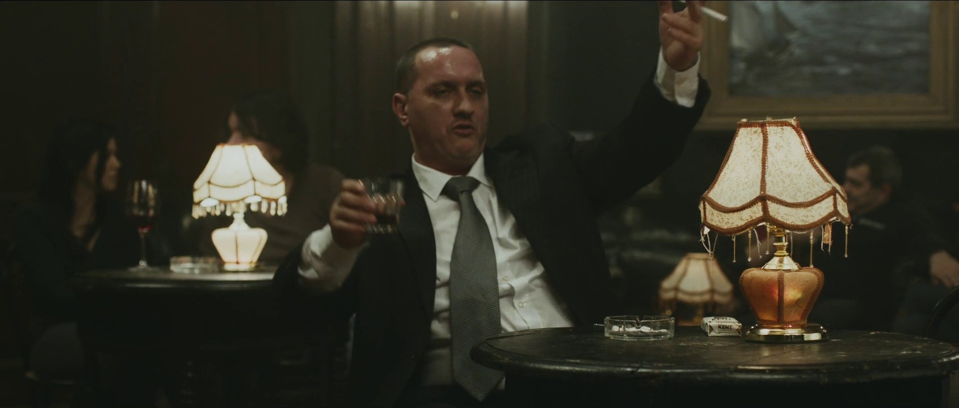 Late Night (2013) —  shot,  lighting