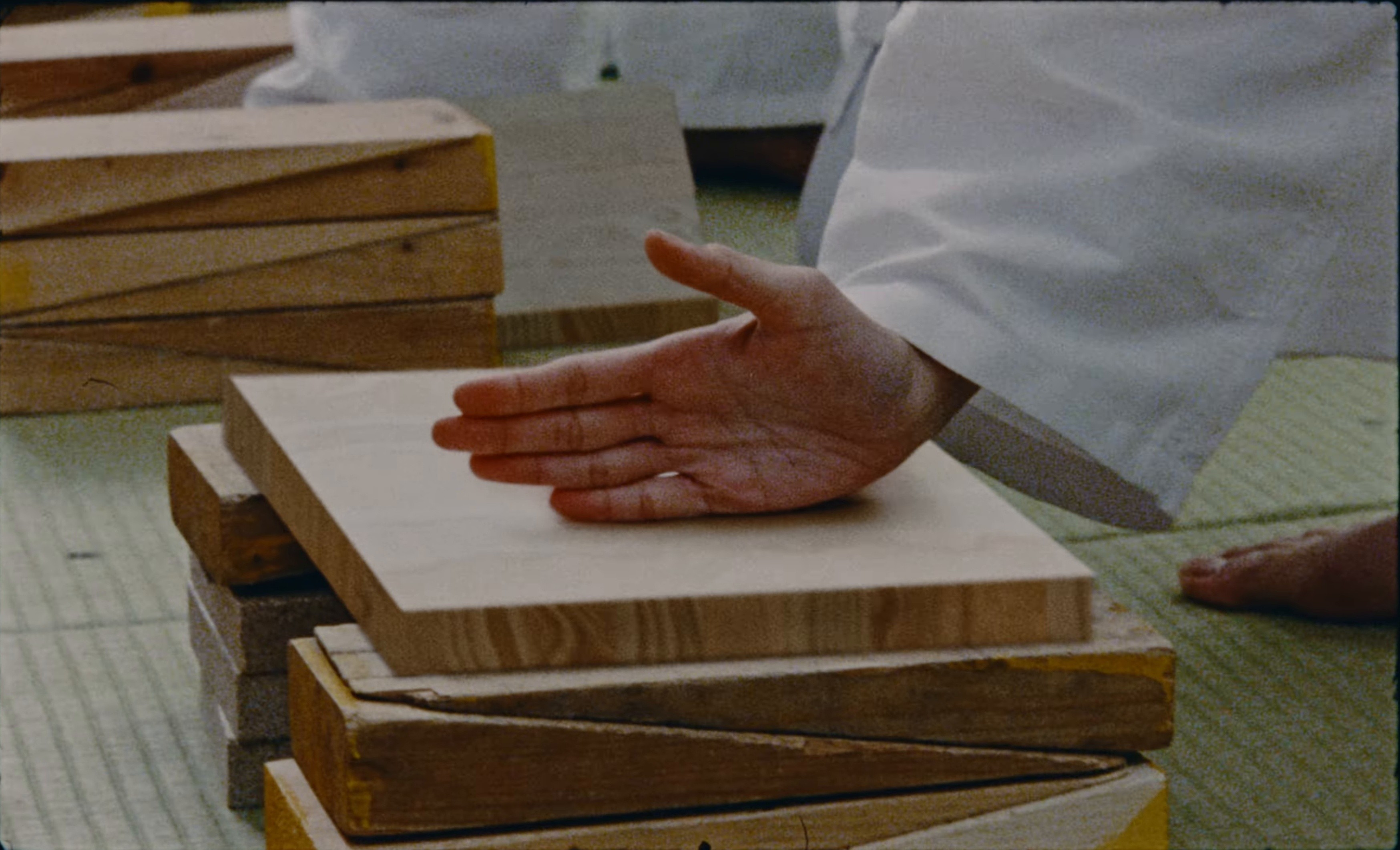 LOST IN THE RAIN  (2025) —  shot,  lighting