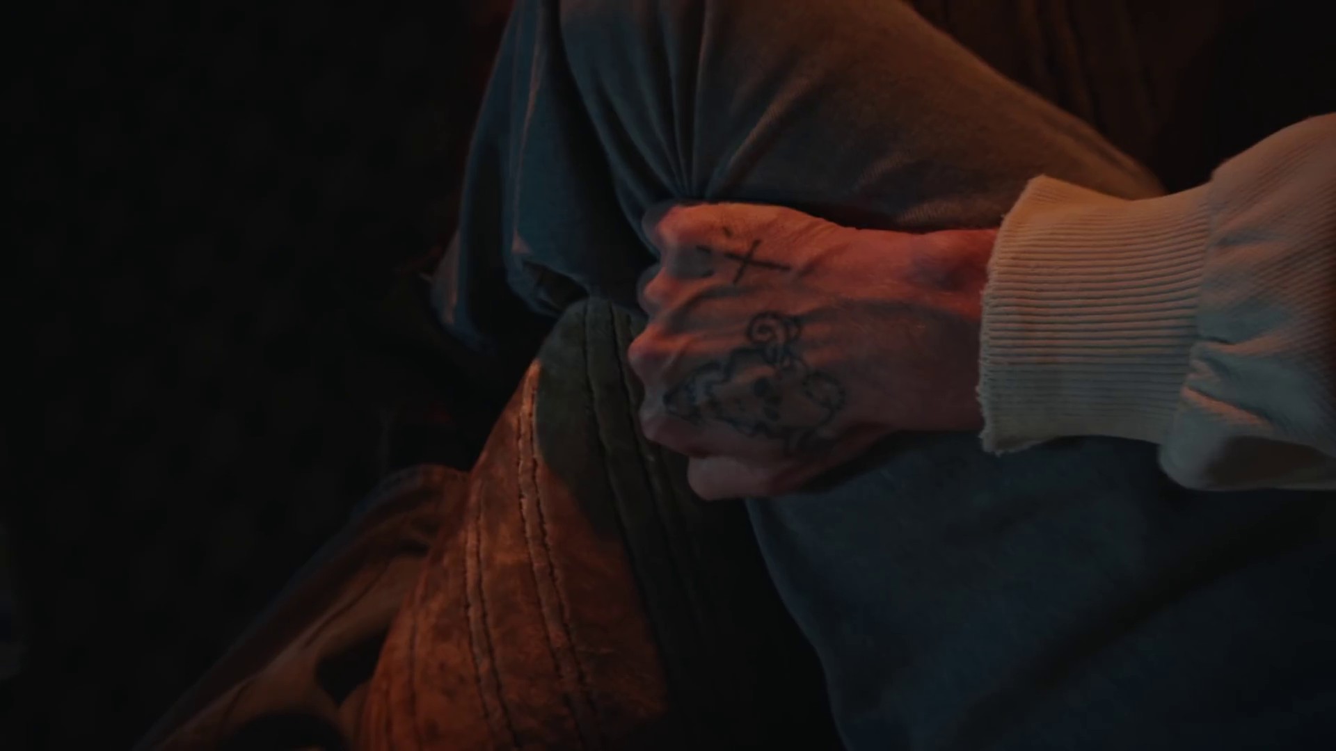 WAR (2020) —  shot,  lighting