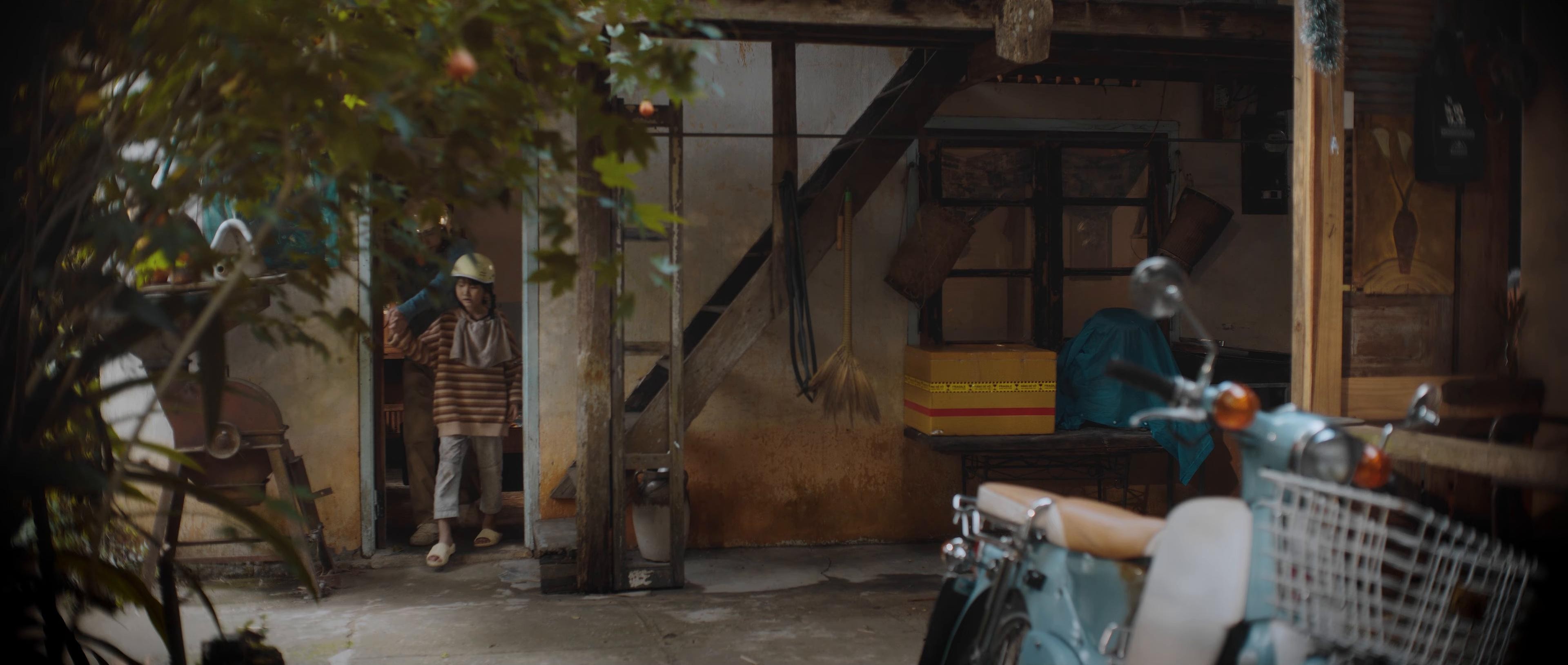 SẼ QUA SỚM THÔI (2025) —  shot,  lighting