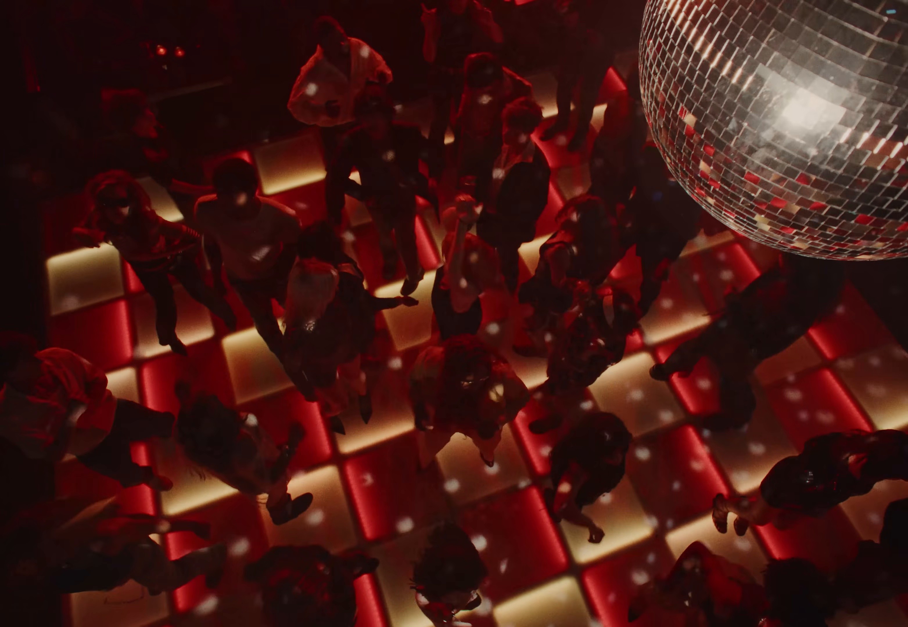 12 to 12 (2025) —  shot,  lighting