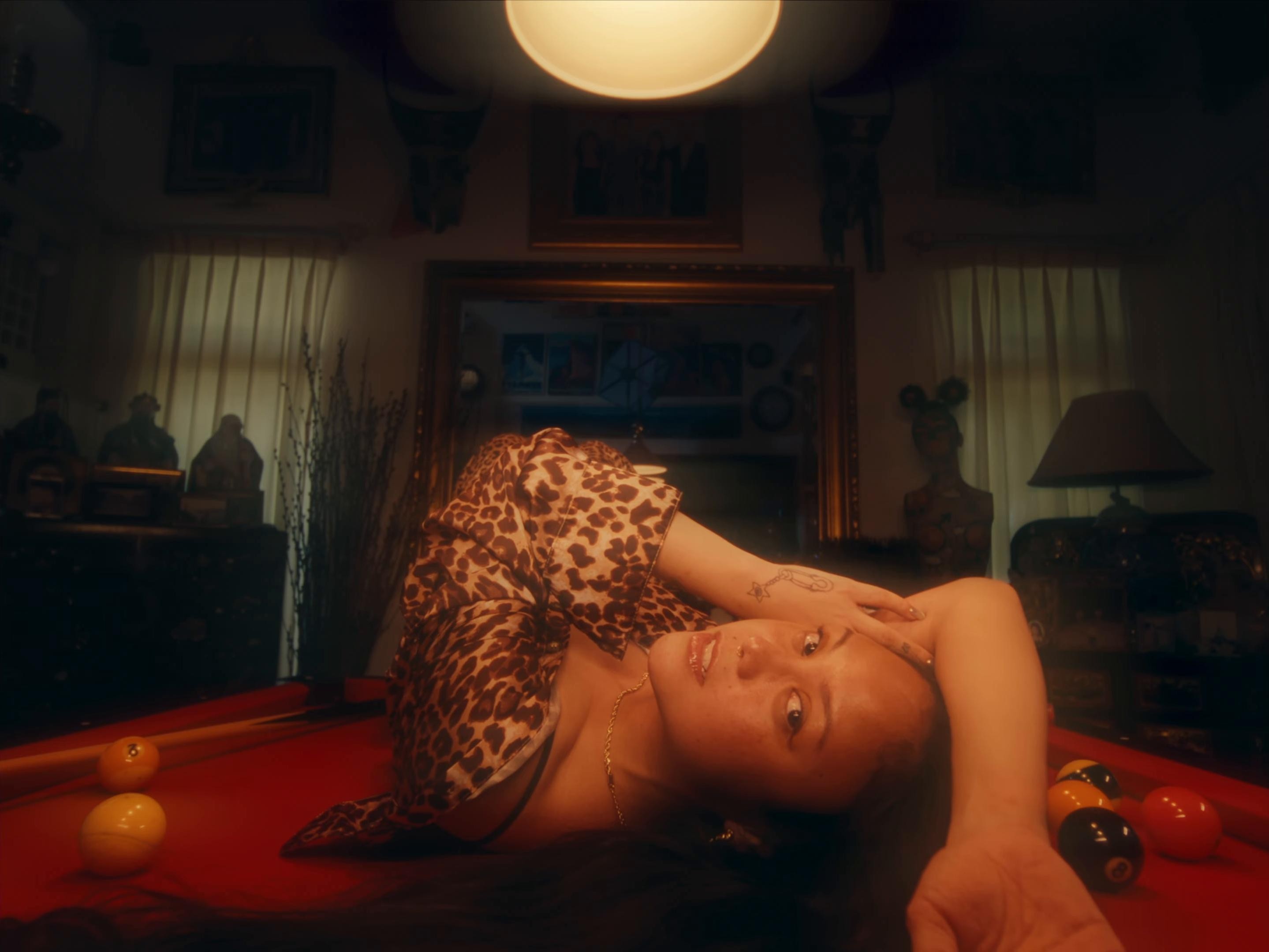 shine (2025) —  shot,  lighting