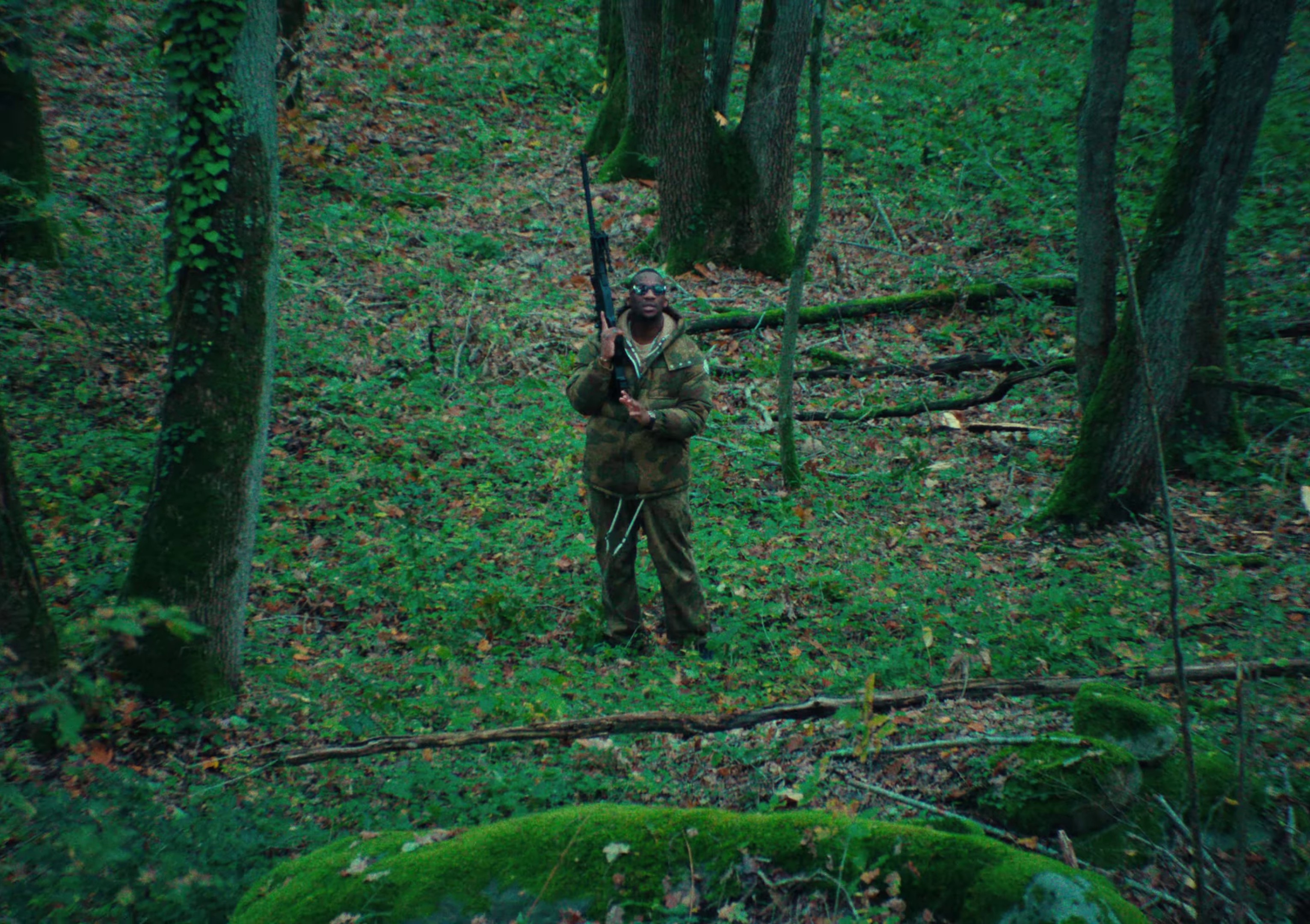 DIS-MOI (2023) —  shot,  lighting