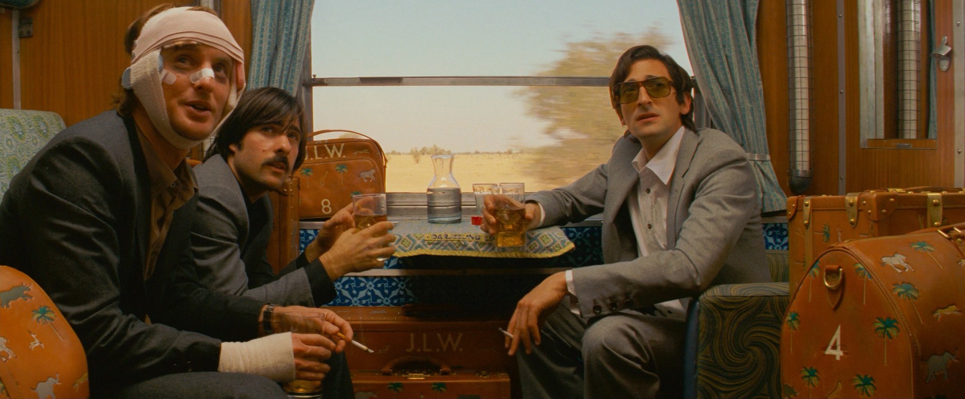 The Darjeeling Limited (1997) —  shot,  lighting