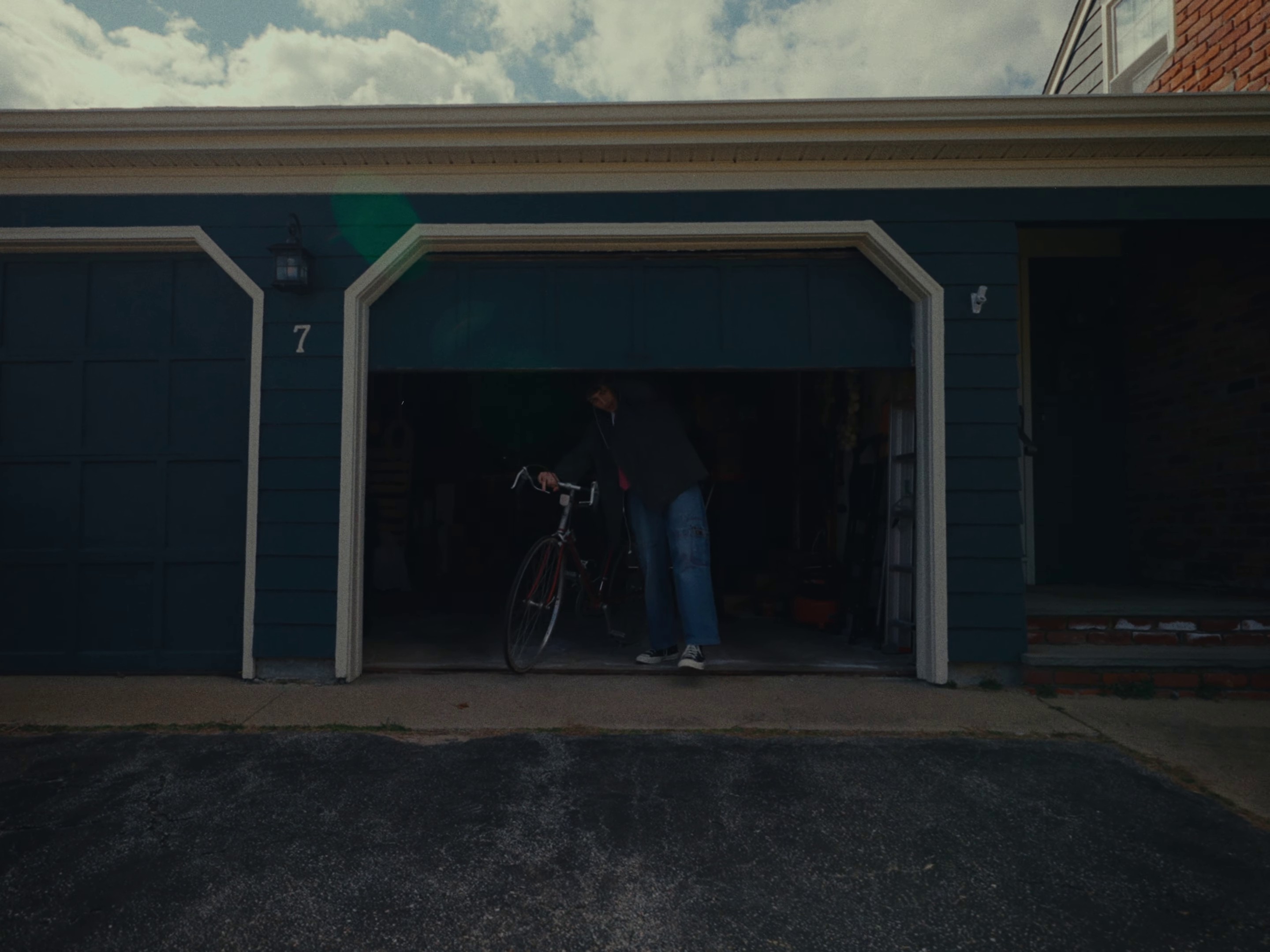 Speed of the Sound (2024) —  shot,  lighting