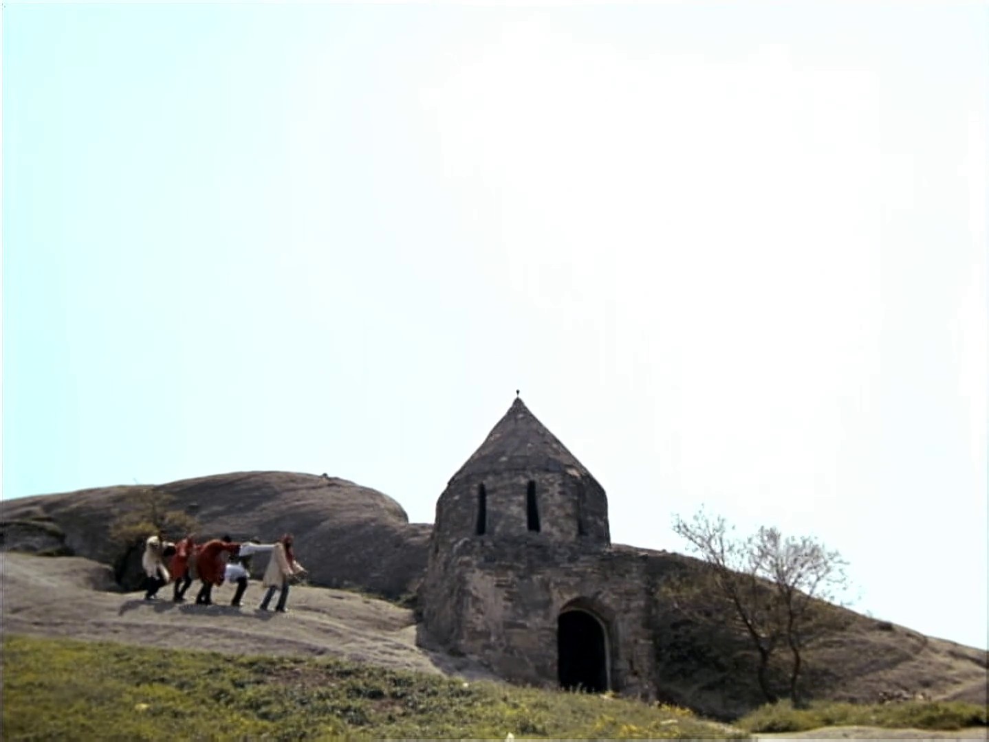 The Legend of Suram Fortress (1986) —  shot,  lighting