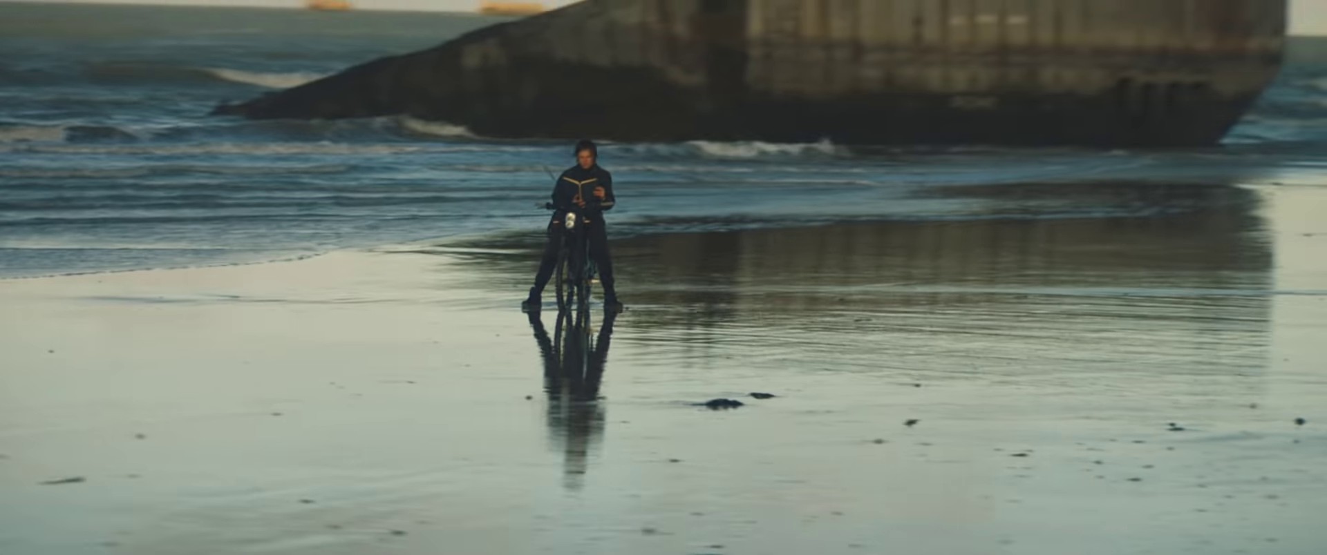 Jour Meilleur (2021) —  shot,  lighting