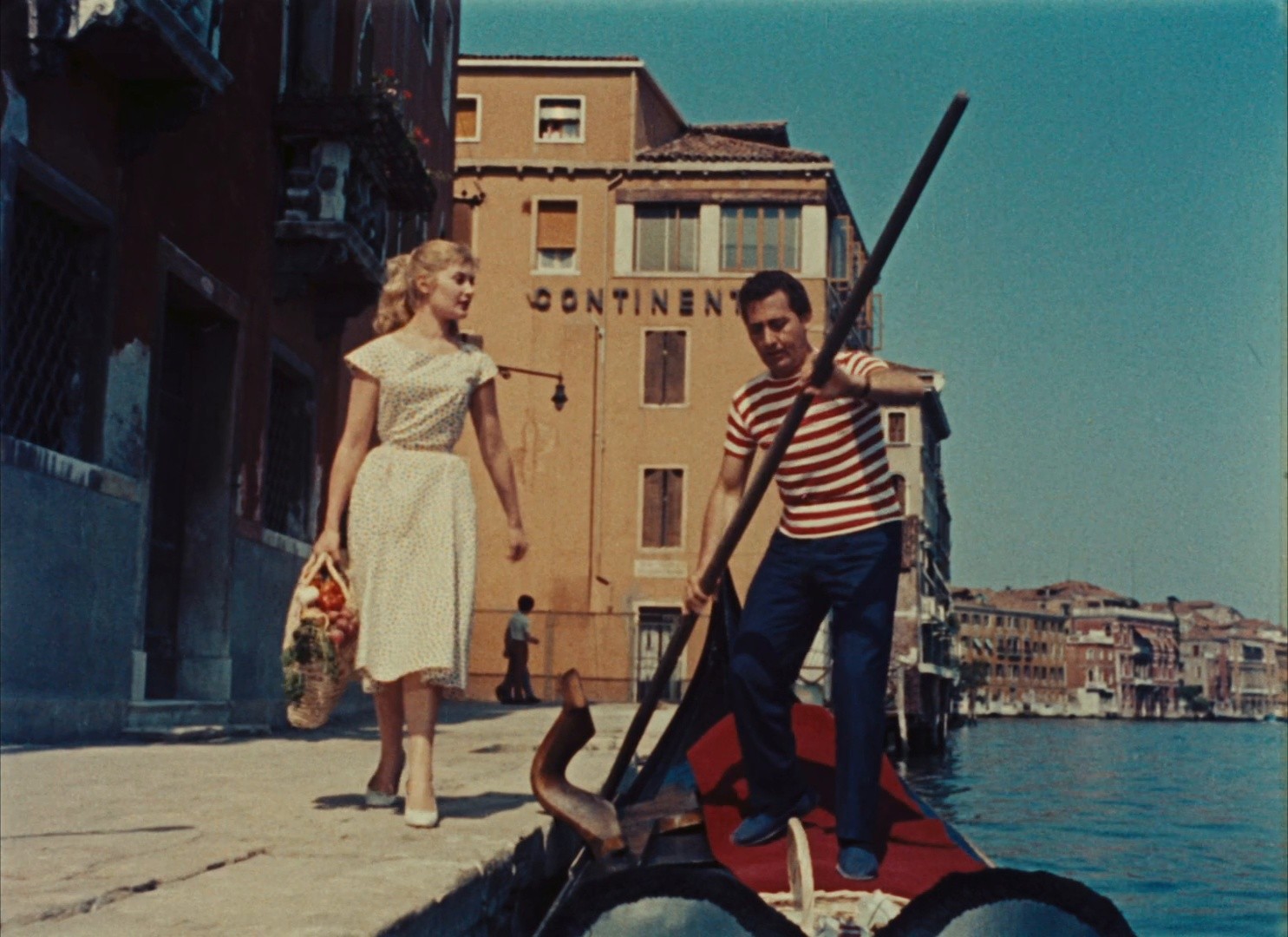 Venice, the Moon and You (1959) —  shot,  lighting
