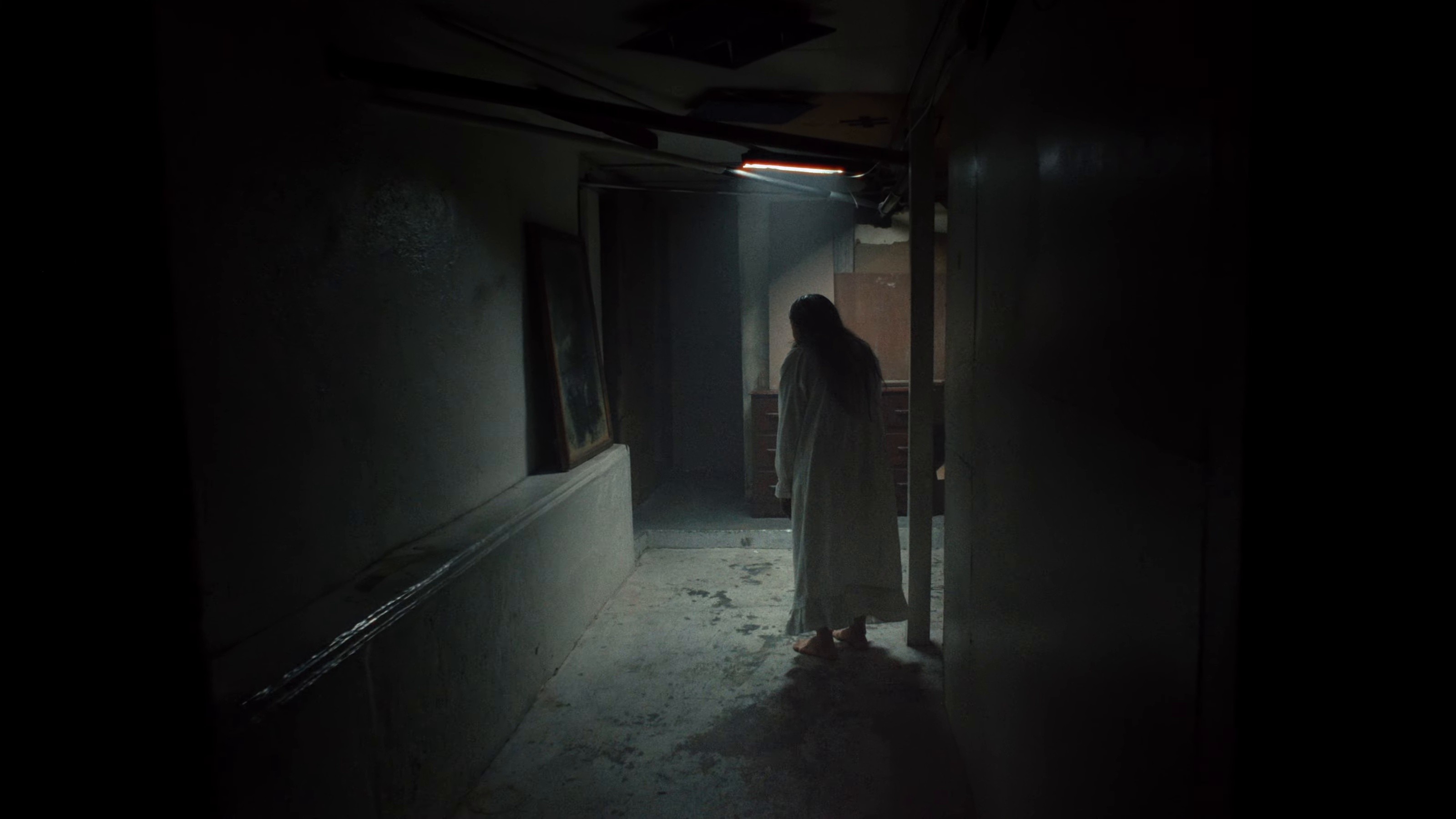 Dear Sara  (2025) —  shot,  lighting