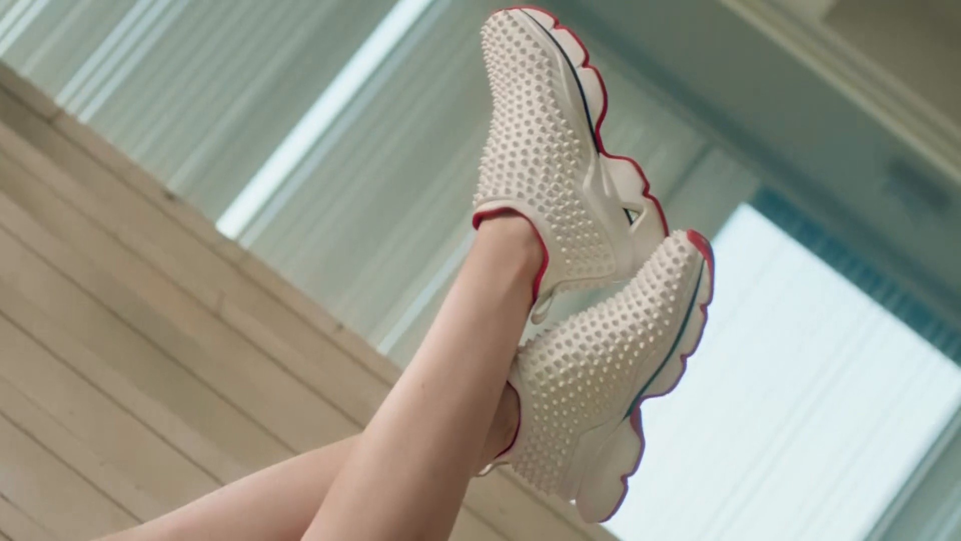 Run Loubi Run (2019) —  shot,  lighting