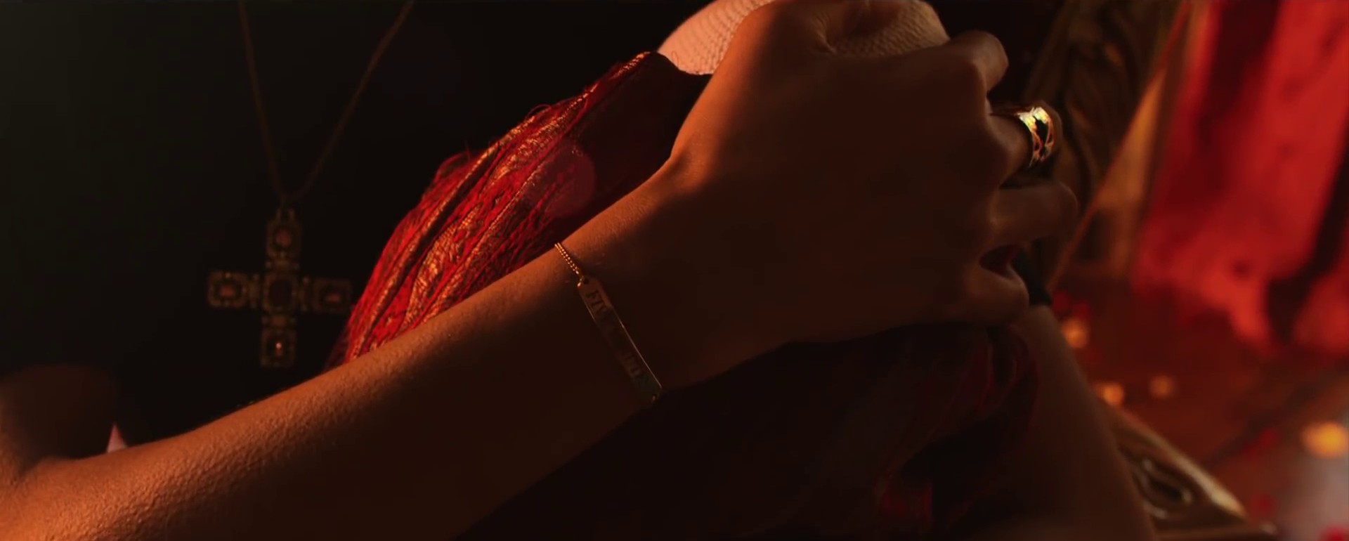 Five Minutes  (2015) —  shot,  lighting