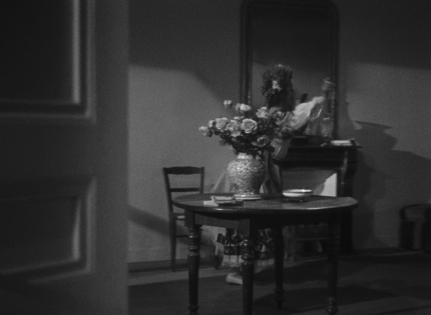 The Ladies of the Bois de Boulogne (1945) —  shot,  lighting