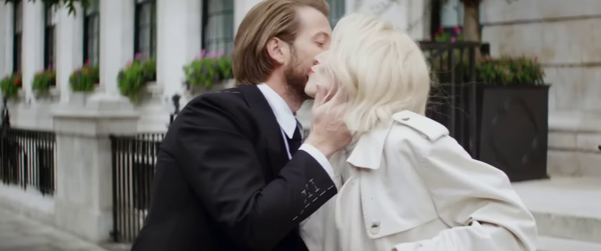 Unholy  (2022) —  shot,  lighting